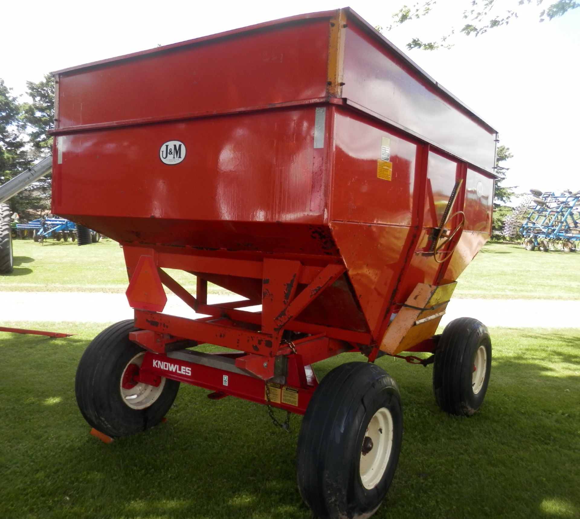 J&M 250-7 GRAVITY BOX w/KNOWLES 6-BOLT GEAR (WAGON 1) - Image 5 of 6