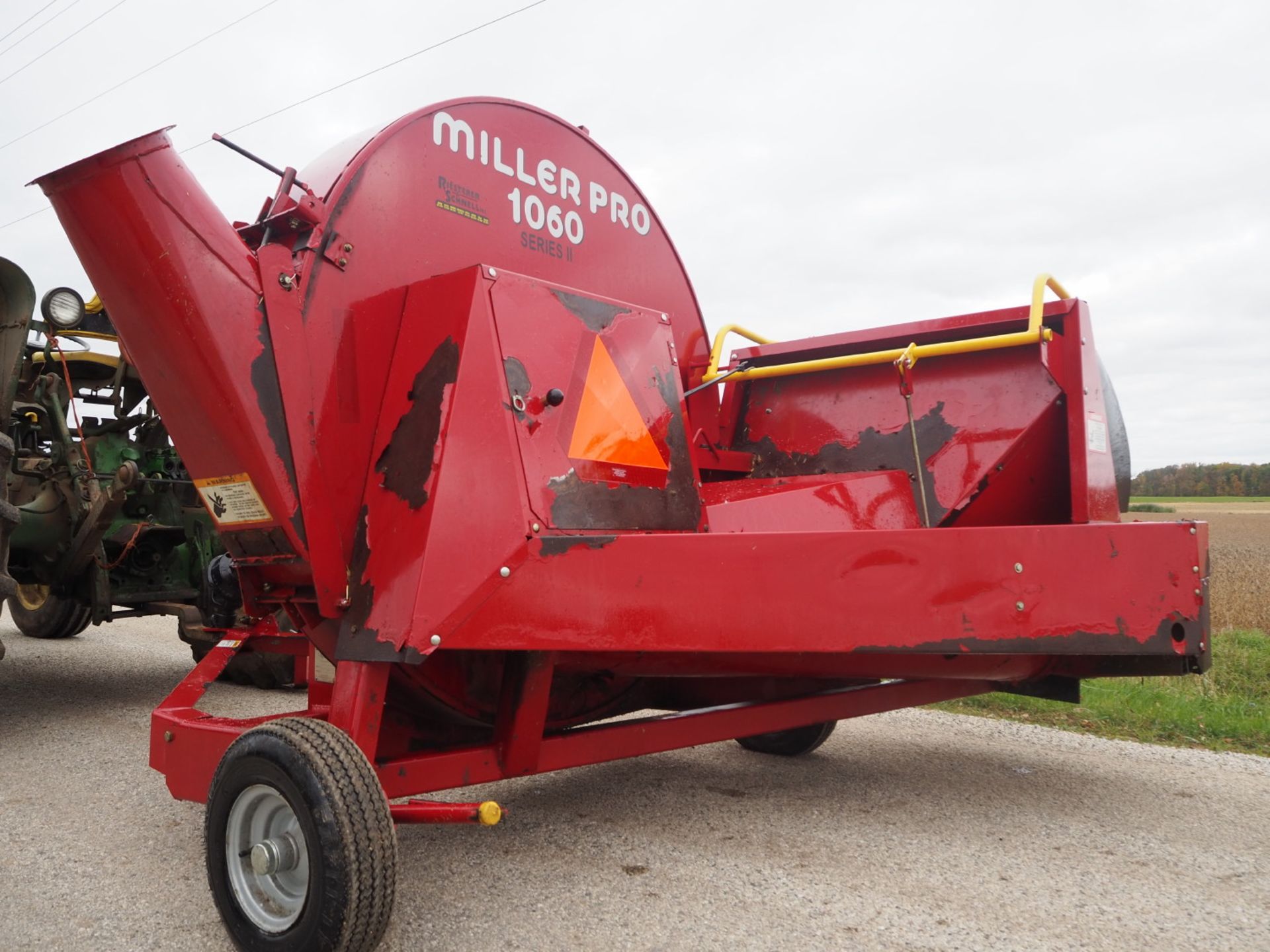 MILLER PRO 1060 FORAGE BLOWER - Image 3 of 6