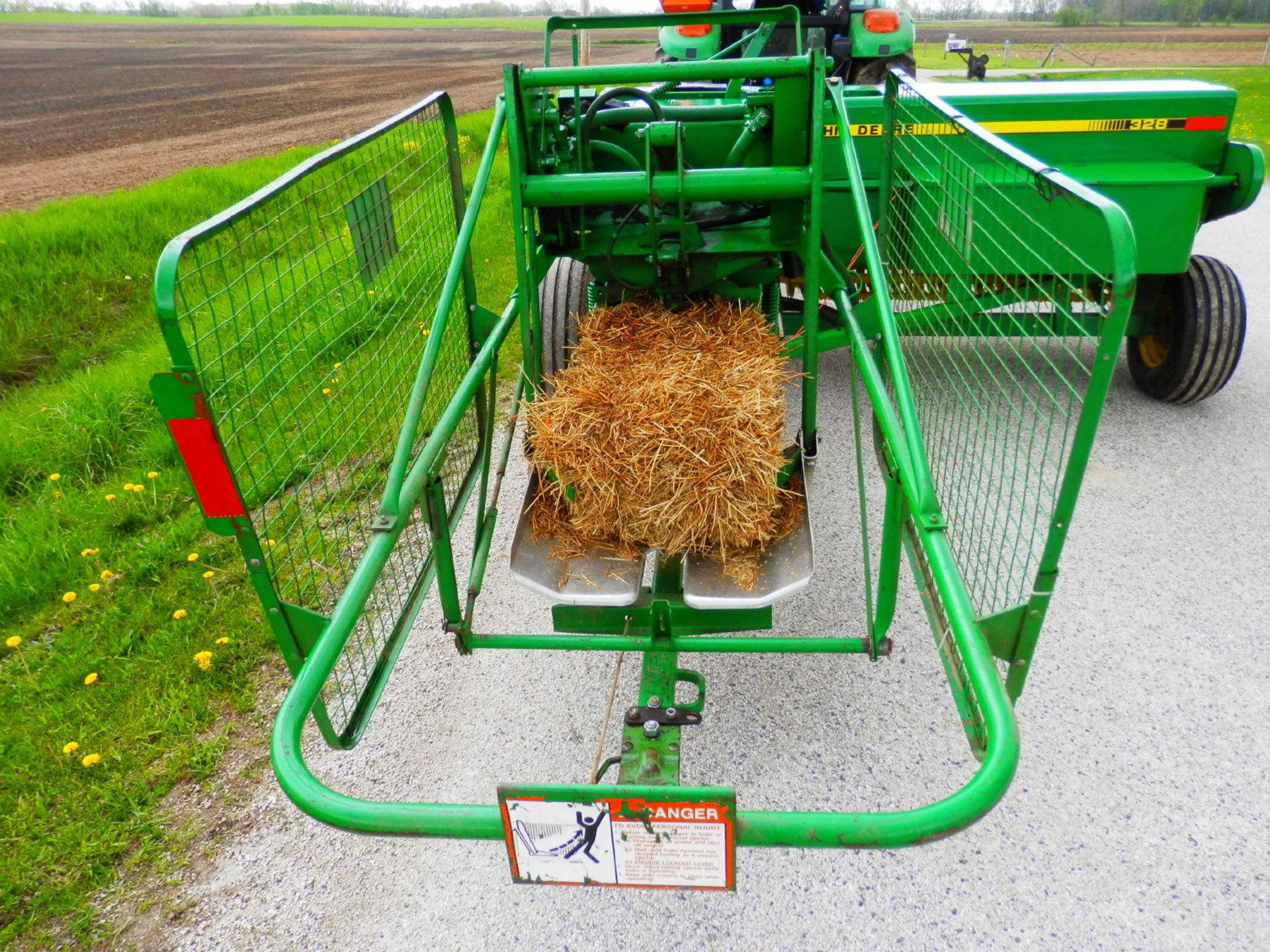 JOHN DEERE 328 SMALL SQUARE BALER - Image 11 of 15