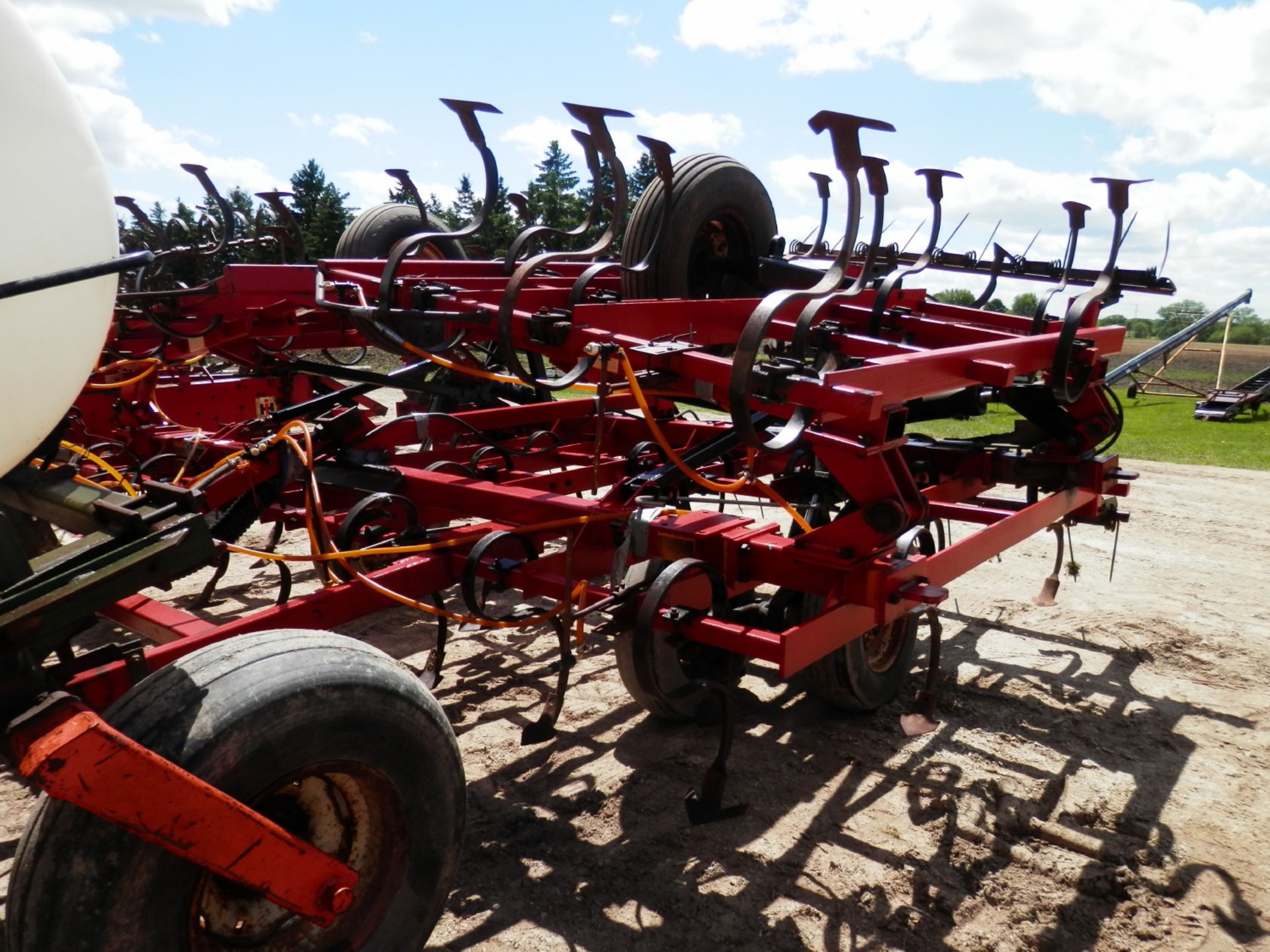 VICON FC2500 25' DANISH TINE FIELD CULTIVATOR - Image 3 of 4