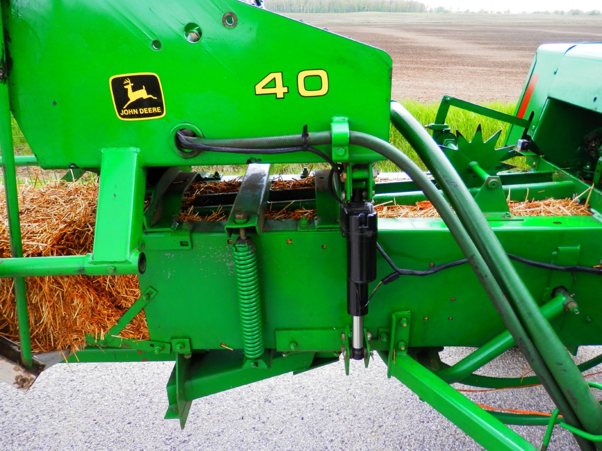 JOHN DEERE 328 SMALL SQUARE BALER - Image 10 of 15