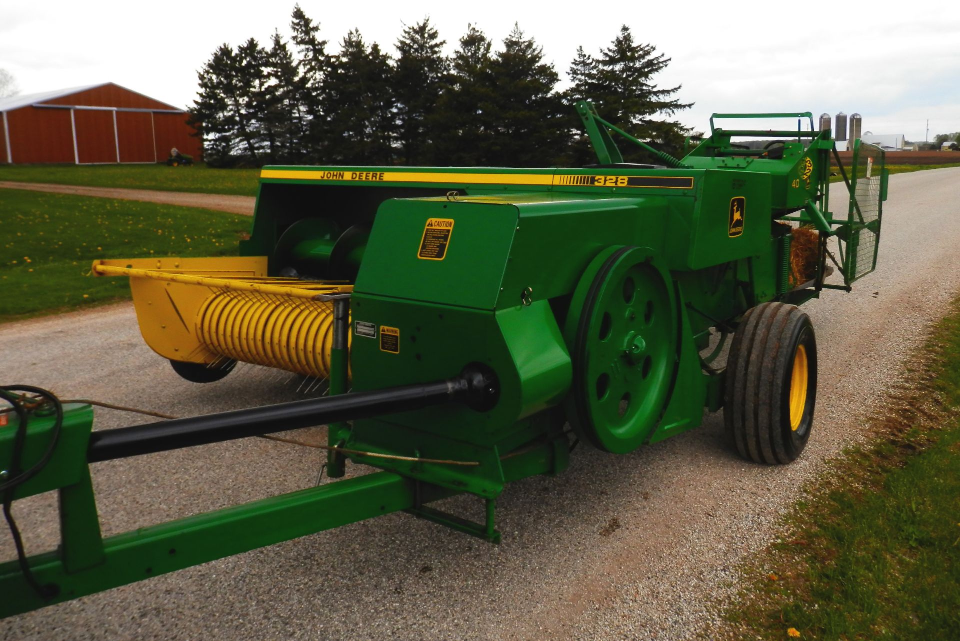 JOHN DEERE 328 SMALL SQUARE BALER - Image 6 of 15