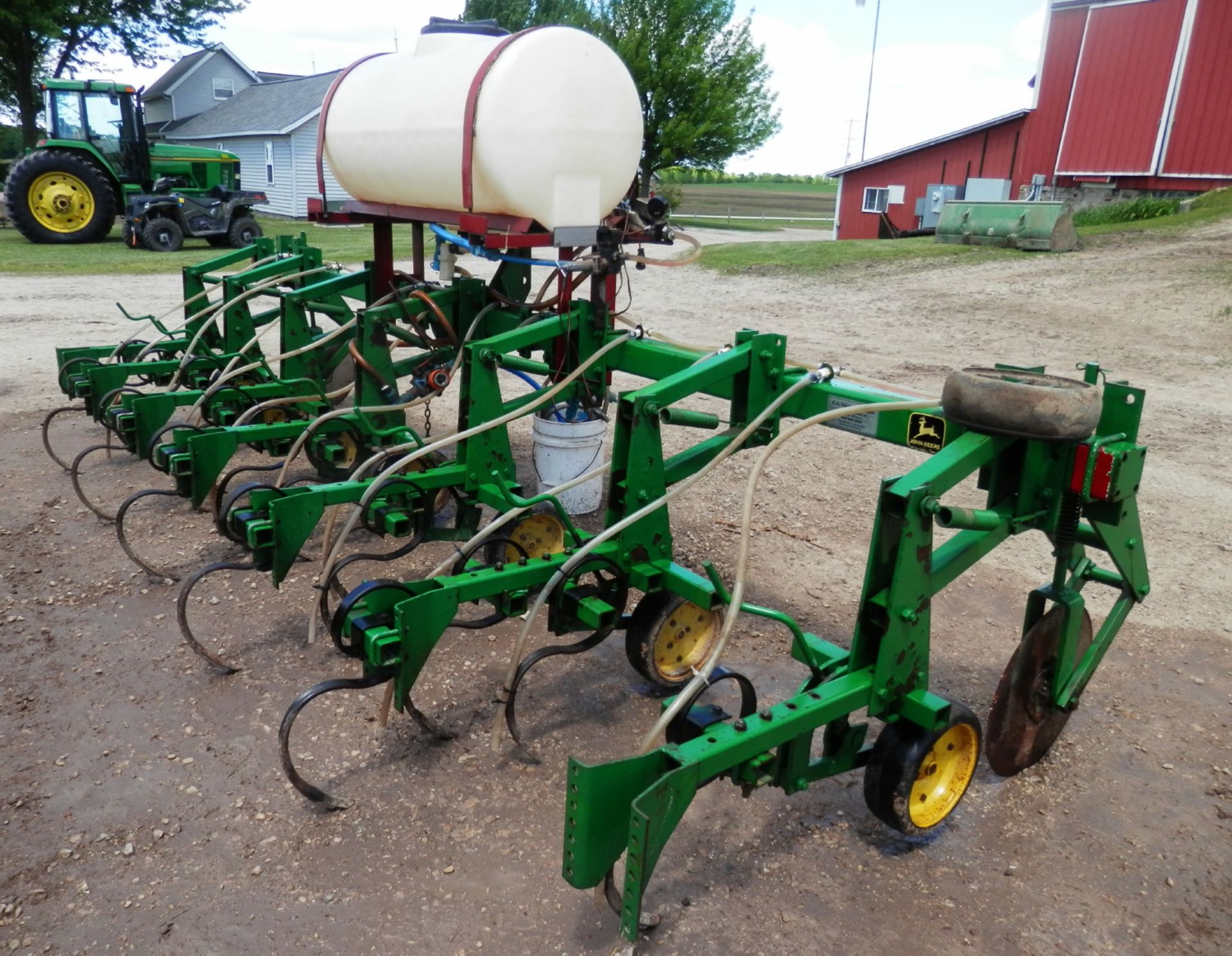 JD 825 6RN 3-PT ROW CROP CULTIVATOR w/SIDE DRESS