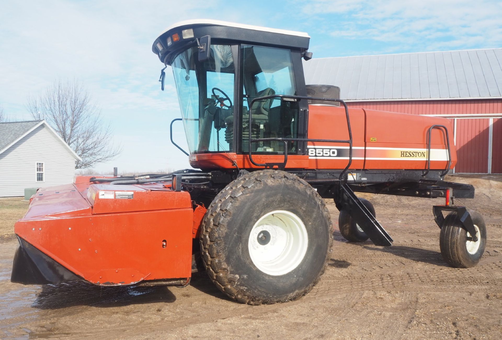 HESSTON 8550 SP DISCBINE w/8070 16' PLATFORM - Image 2 of 11