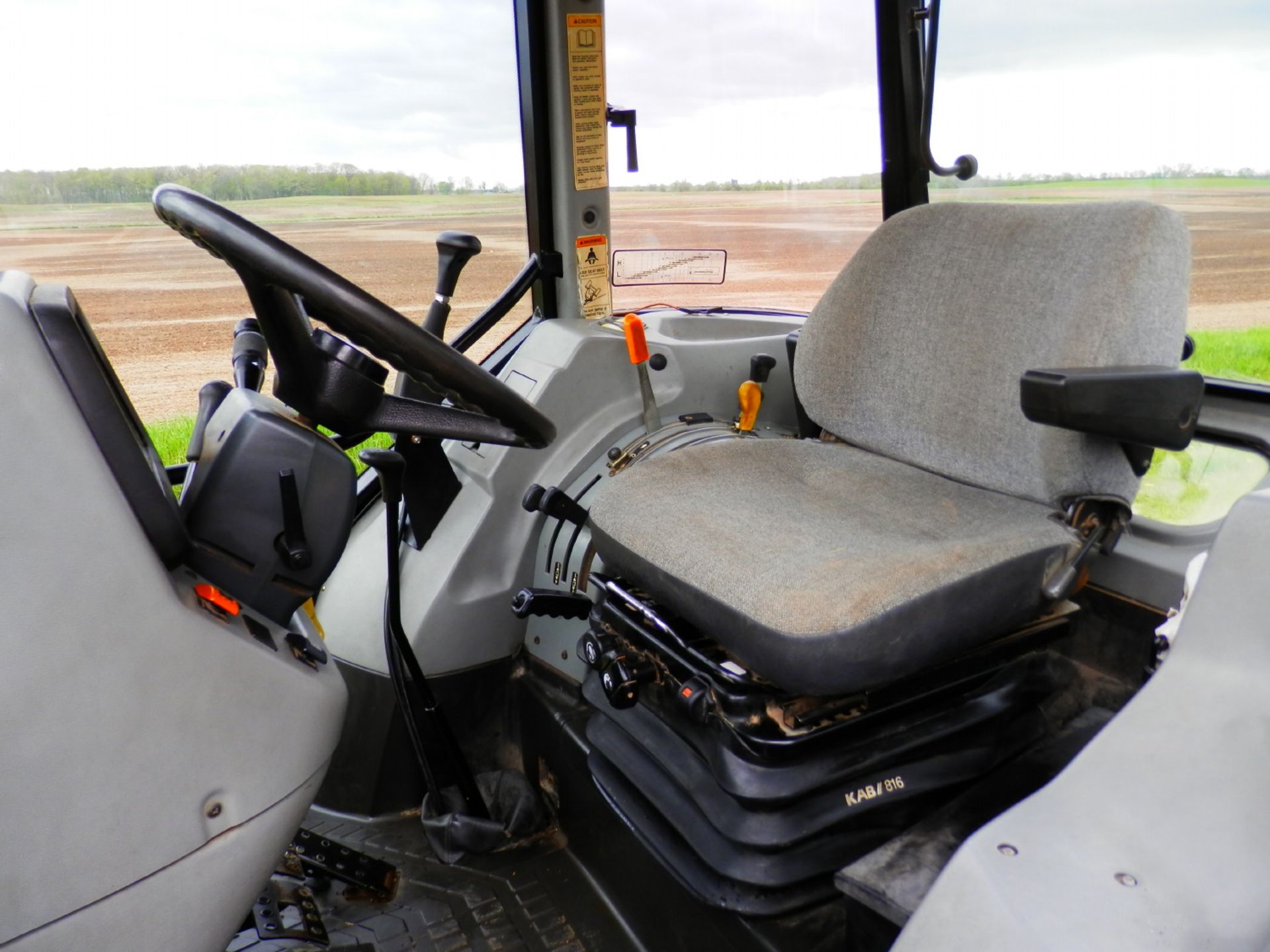 AGCO ALLIS 8745 MFWD TRACTOR w/BUHLER 2596 QT HI CLEARANCE LOADER - Image 11 of 15