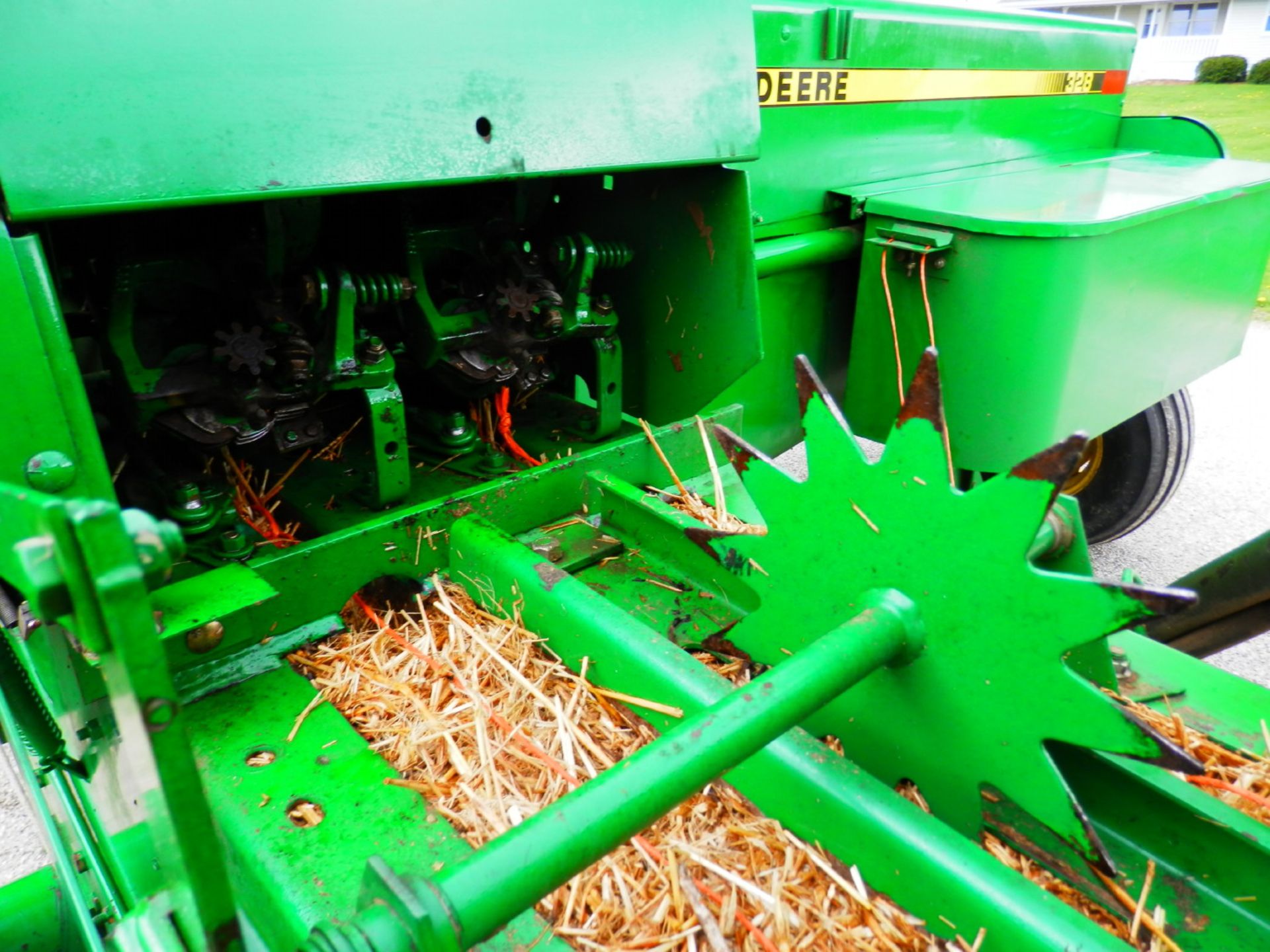 JOHN DEERE 328 SMALL SQUARE BALER - Image 13 of 15