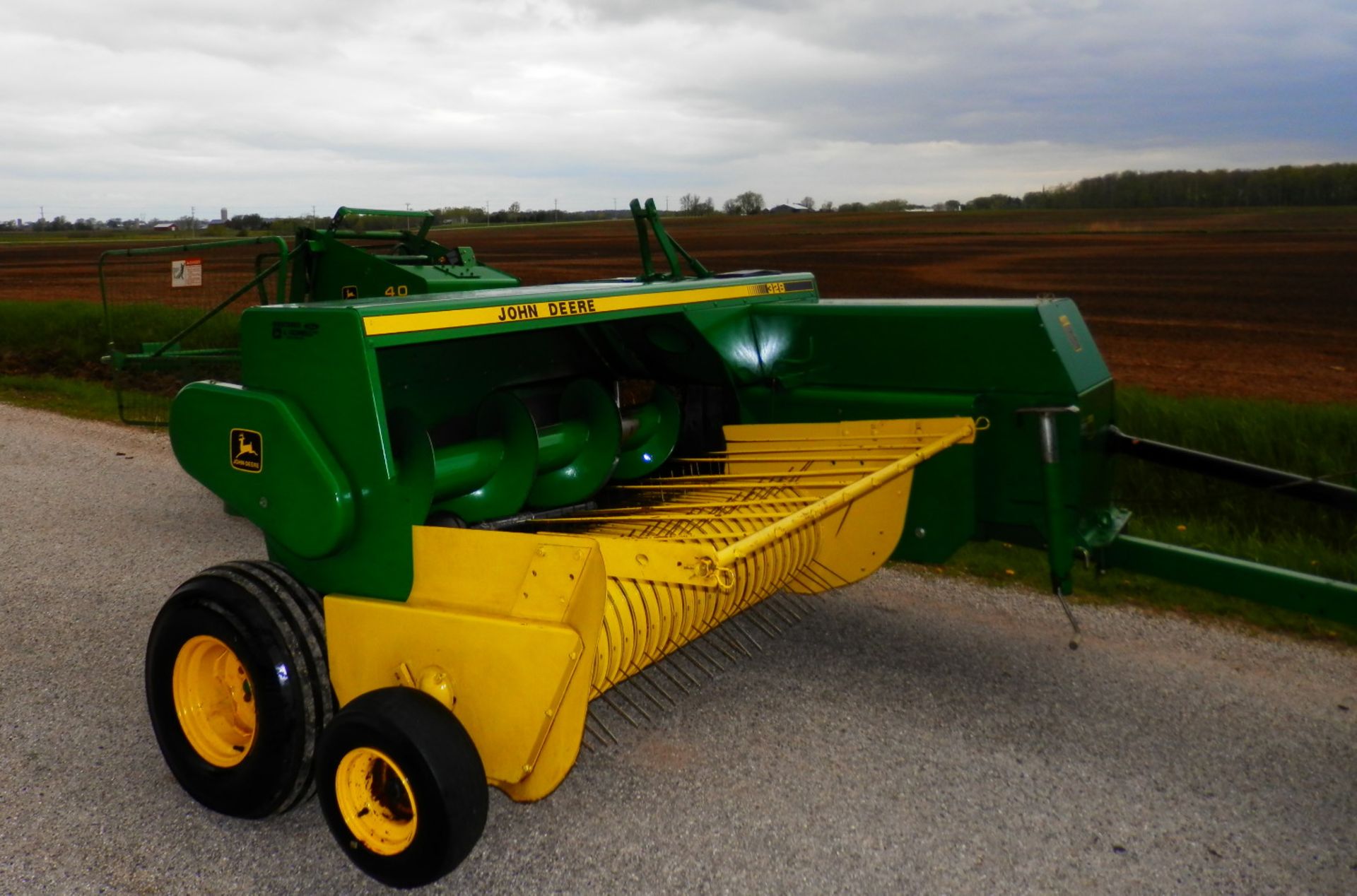 JOHN DEERE 328 SMALL SQUARE BALER - Image 3 of 15