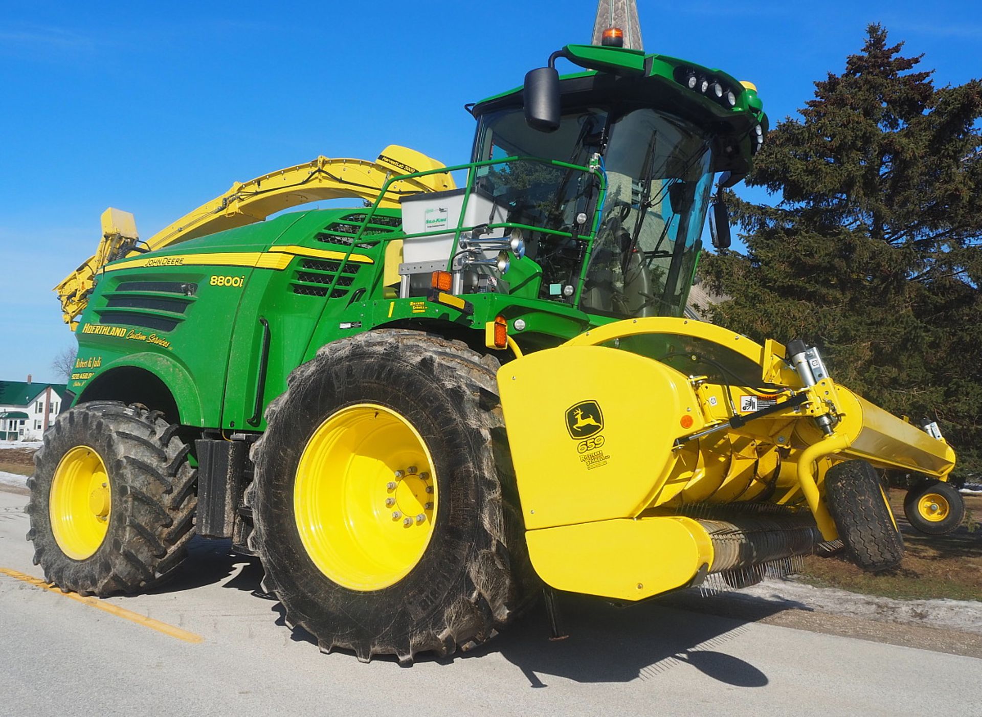 2017 JOHN DEERE 8800i FORAGE HARVESTER - Image 4 of 19