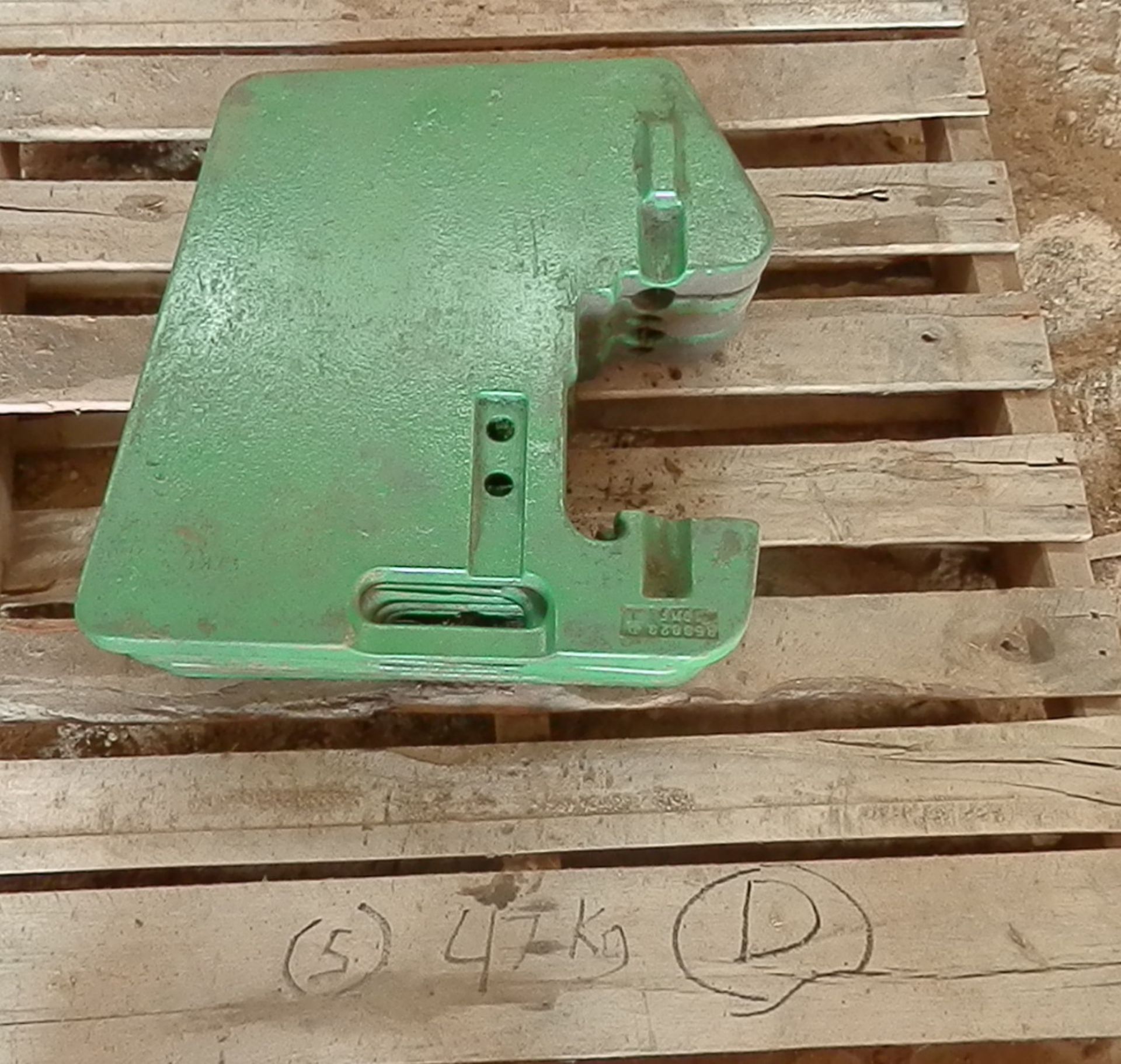 JOHN DEERE 47KG SUITCASE WEIGHTS - Image 4 of 5