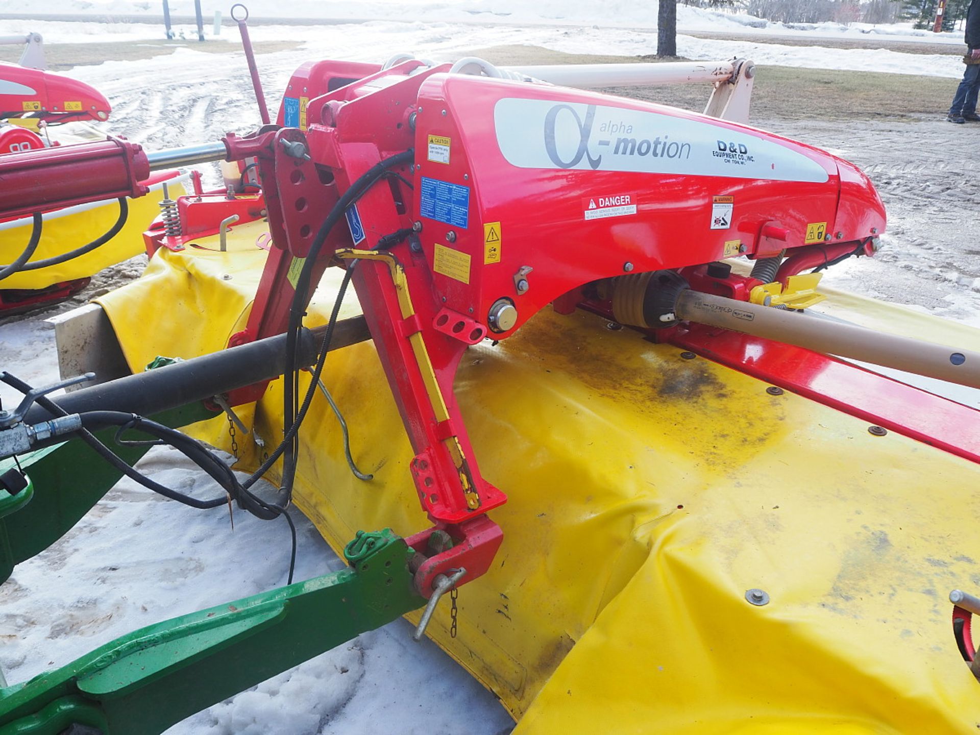 2018 POTTINGER TRIPLE MOWER-NOVACAT V10 & 351 ALFA MOTION - Image 5 of 17