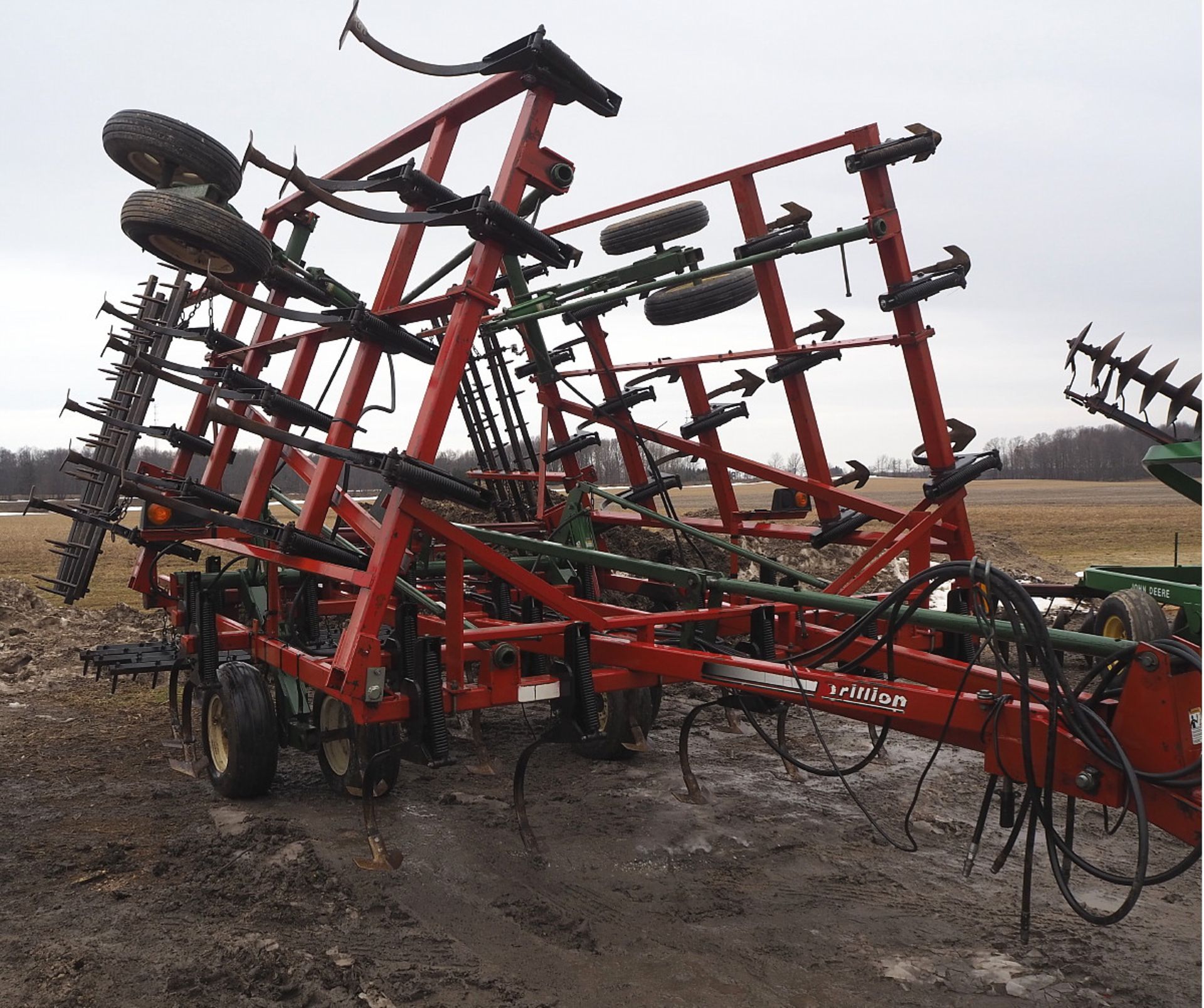 BRILLION HFC 27' FIELD CULTIVATOR