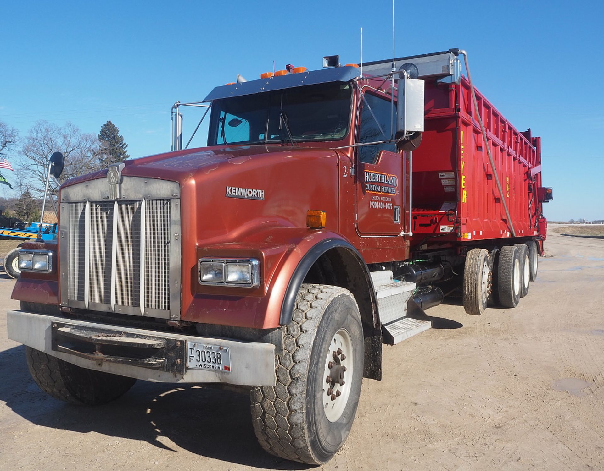 '98 KENWORTH W900 STRAIGHT TRUCK MEYER 9524 CROP MAX BOX - Image 5 of 14