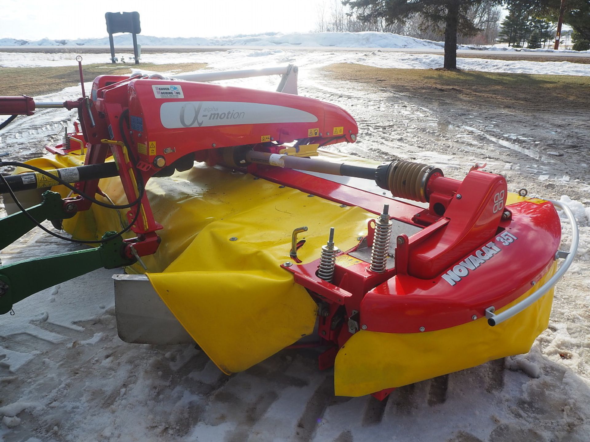 2015 POTTINGER TRIPLE MOWER NOVACAT V10 & 351 ALPH MOTION - Image 3 of 18