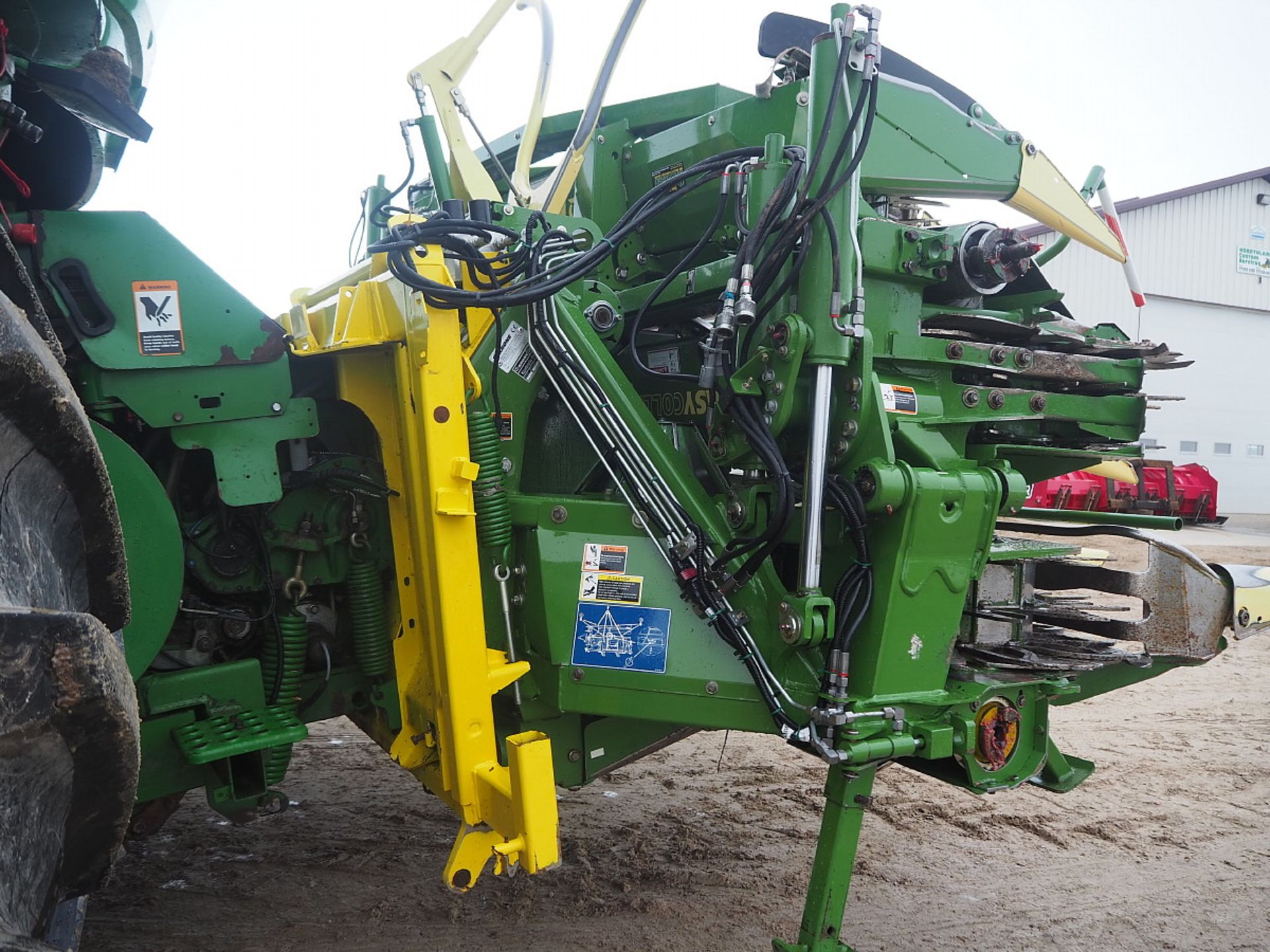 KRONE 753 10 ROW CORN HEAD - Image 5 of 6