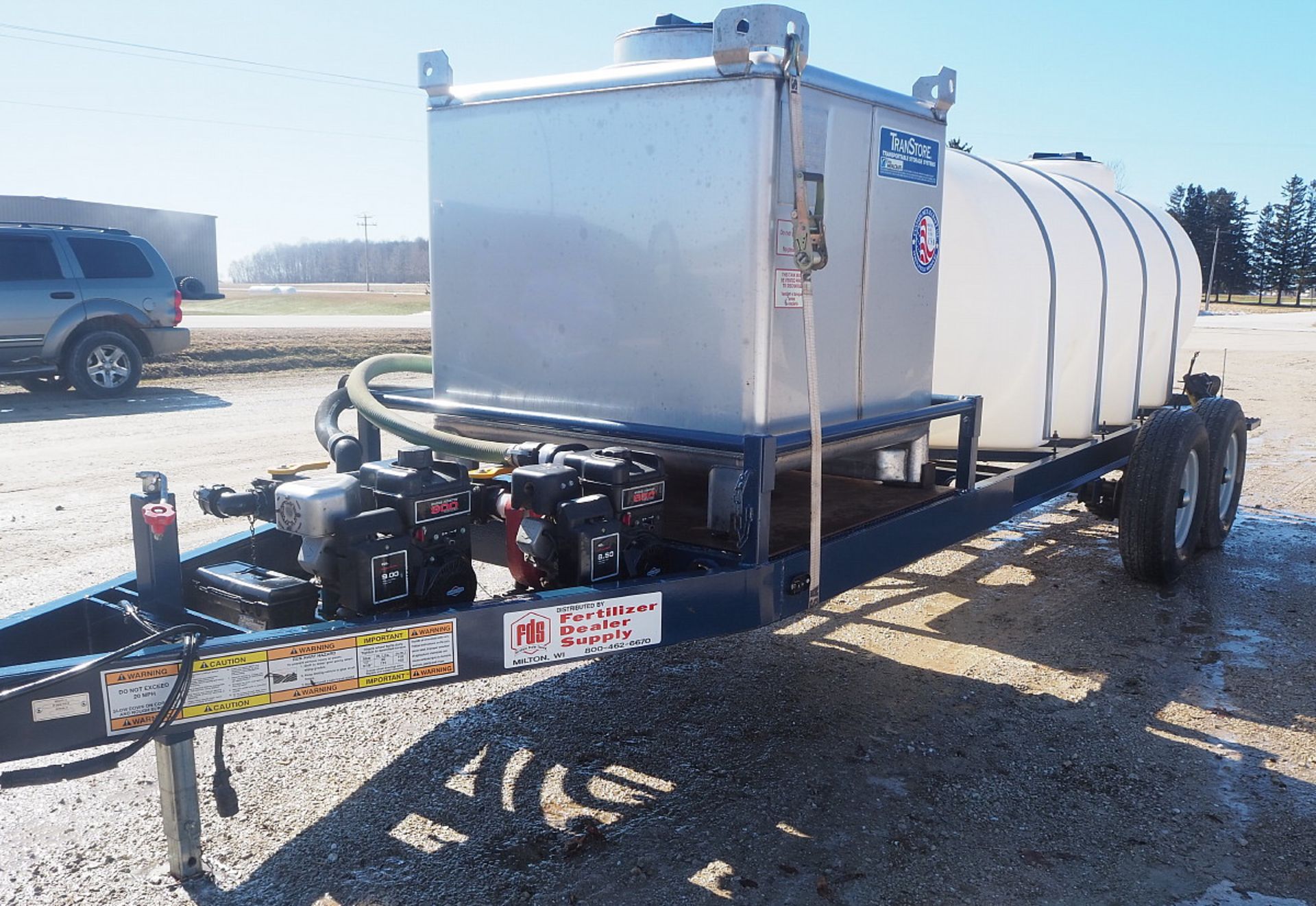 FERT DELIVERY TRAILER w/TANKS - Image 4 of 7