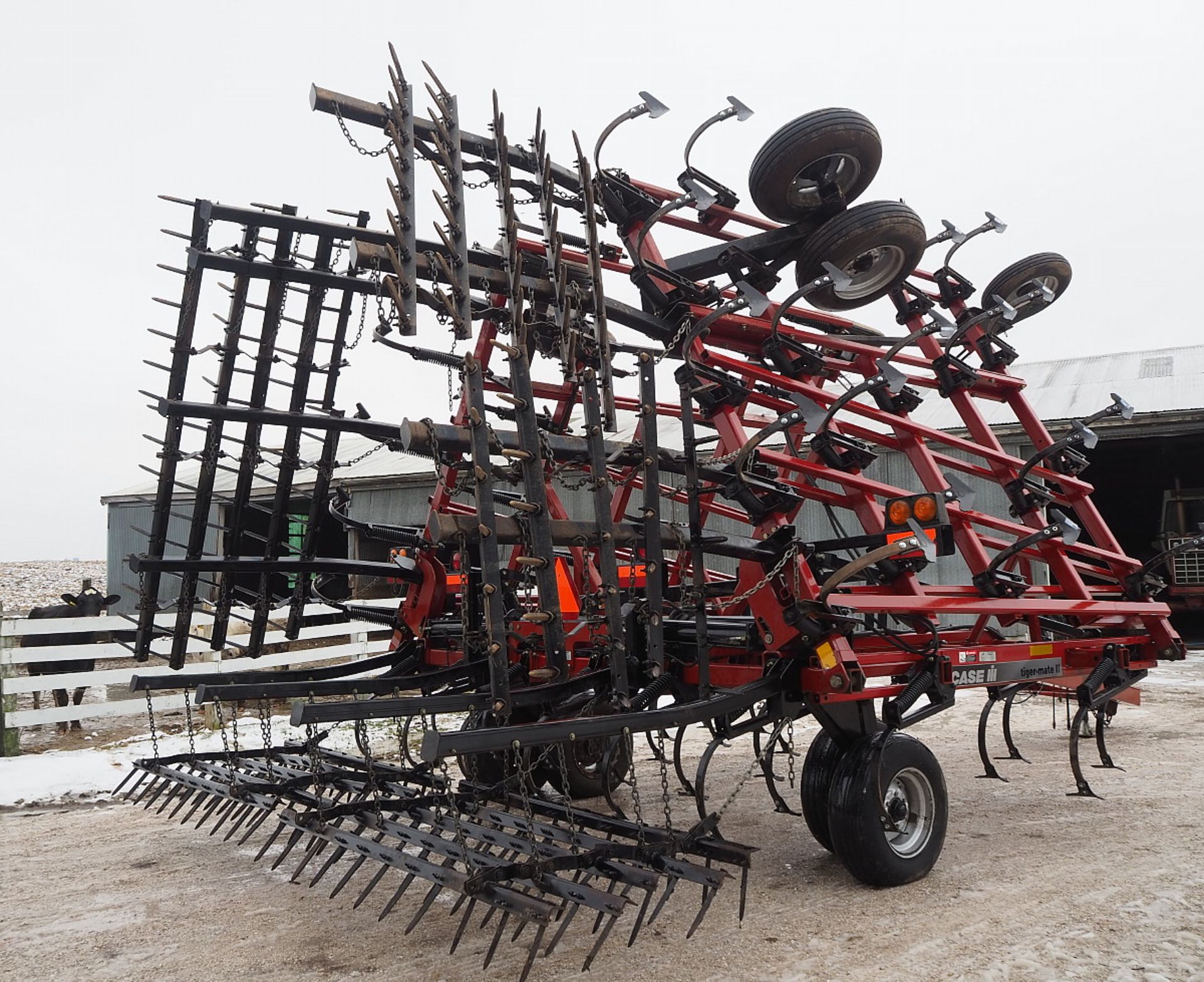 CASE IH TIGERMATE II 32' FIELD CULTIVATOR - Image 5 of 6