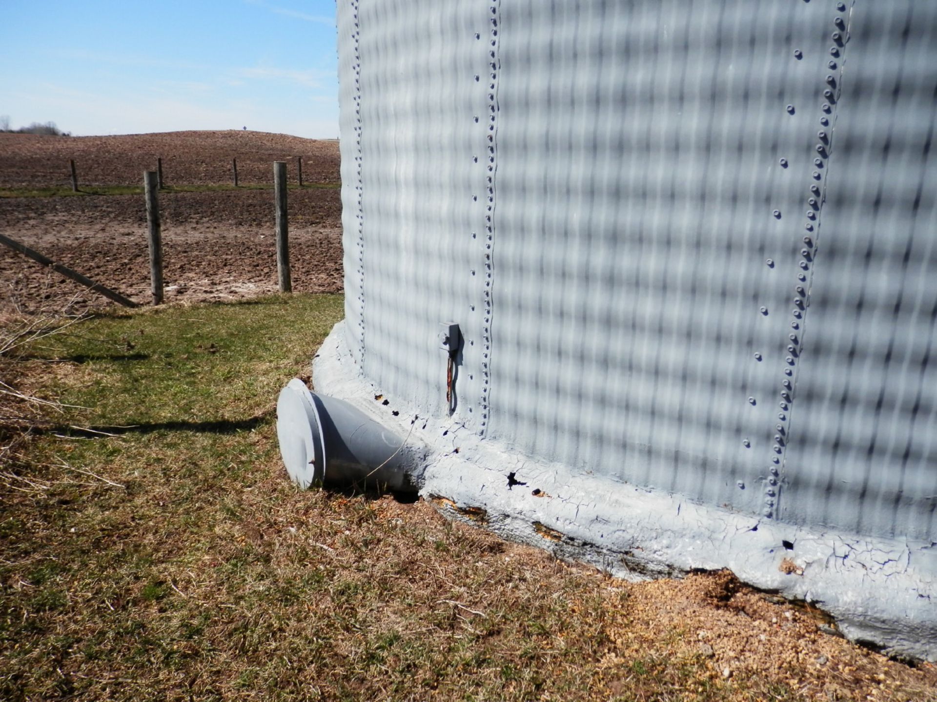 6000 BU GRAIN STORAGE BIN-TO BE REMOVED - Image 3 of 4