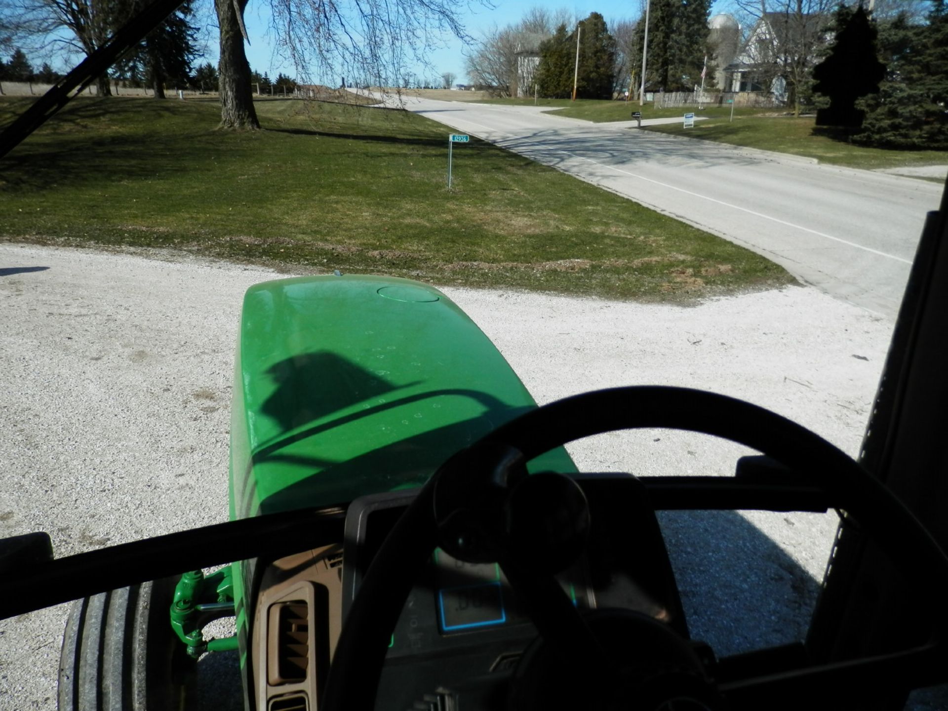 1999 JD 7610 2WD TRACTOR - Image 9 of 15