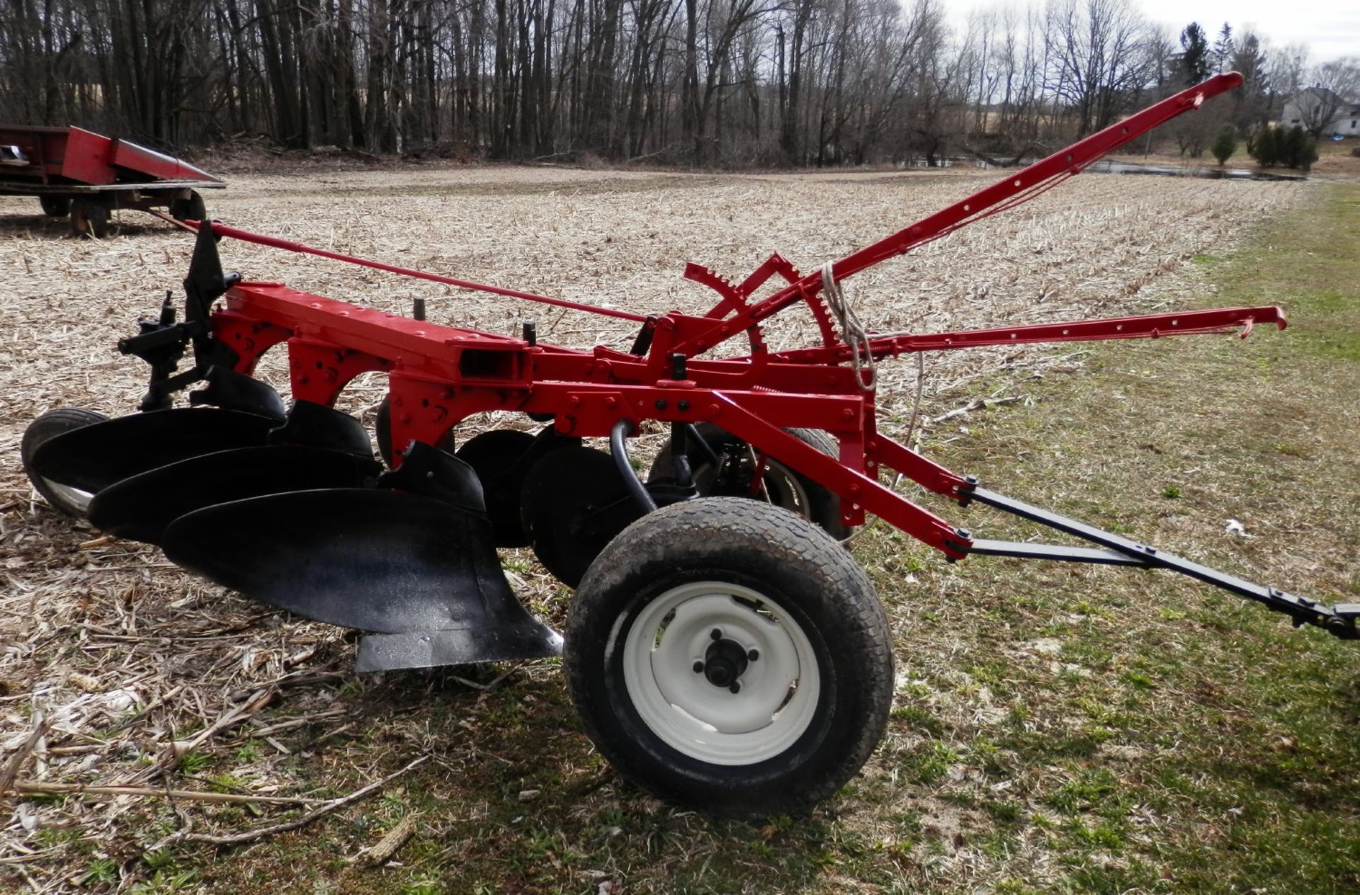 INTERNATION 3X TRAIL PLOW - Image 5 of 5