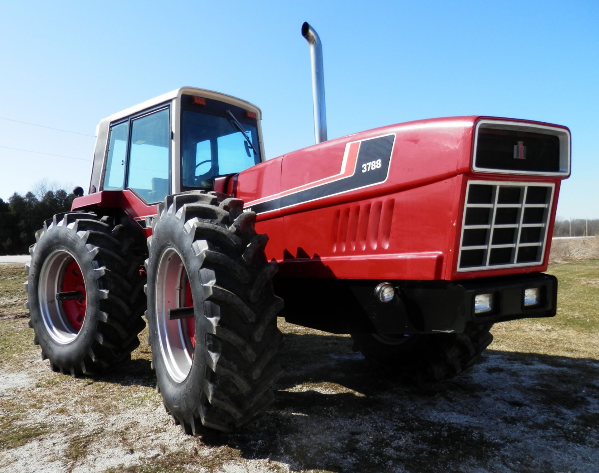 IH 3788 2+2 4x4 TRACTOR, SN 9088 - Image 8 of 21