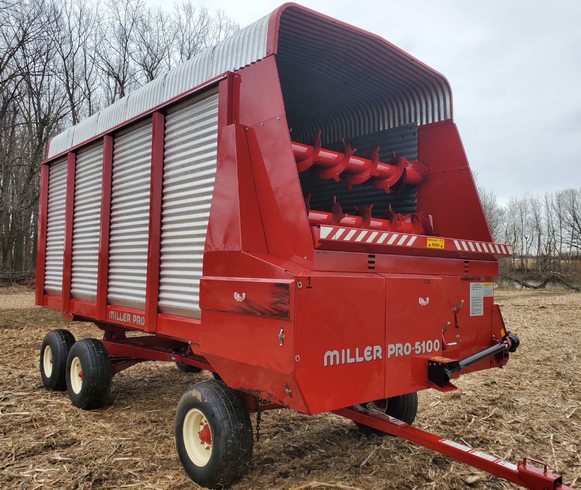 MILLER PRO 5100 16' LH SU FORAGE WAGON (SELLING CHOICE OF 3) - Image 4 of 4