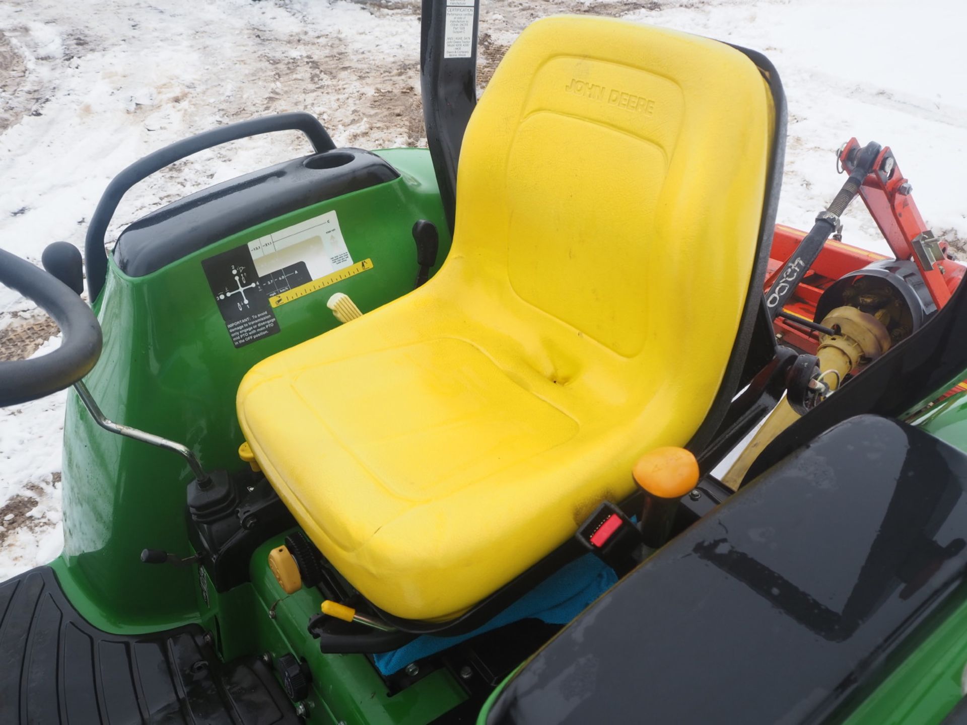 JOHN DEERE 4200 HST MFWD COMPACT TRACTOR W/JD 420 LOADER - Image 3 of 6