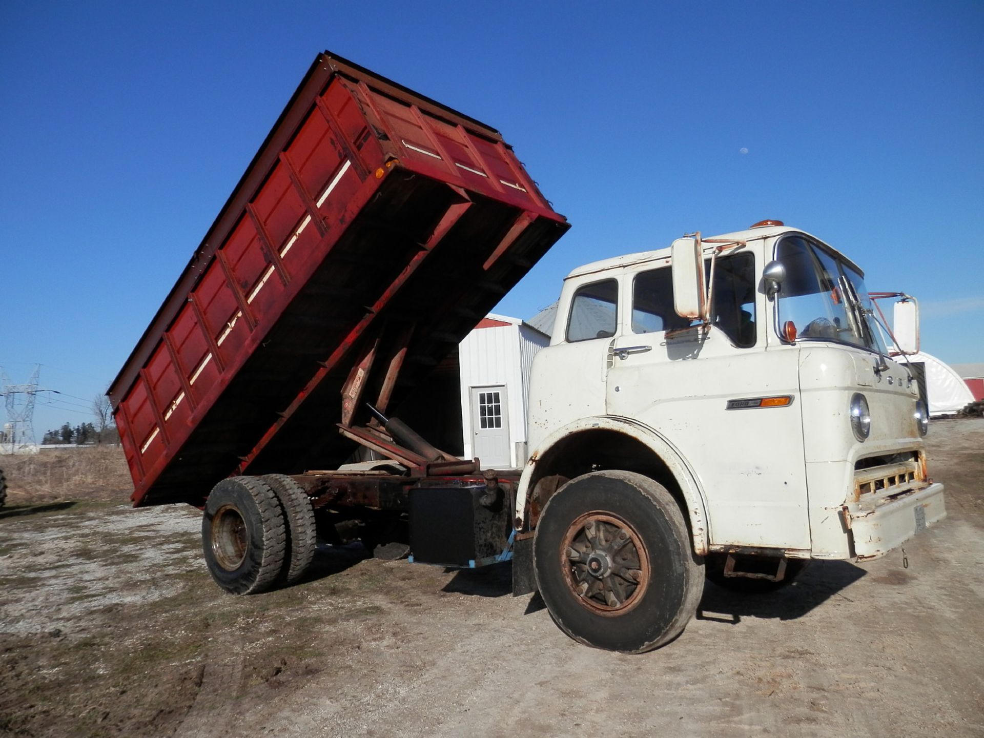 1975 FORD C900 CUSTOM GRAIN TRUCK - Image 7 of 16