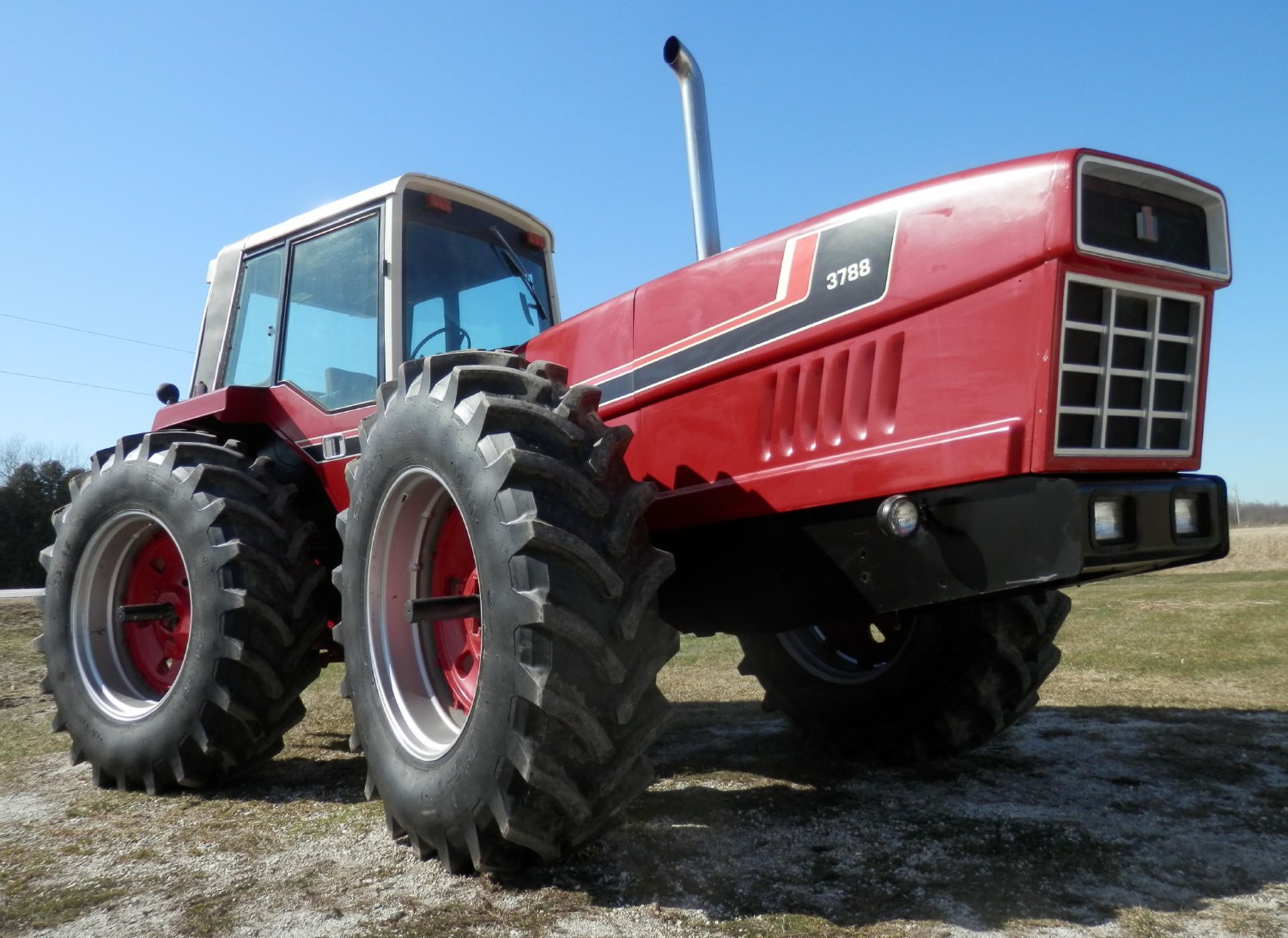IH 3788 2+2 4x4 TRACTOR, SN 9088 - Image 9 of 21
