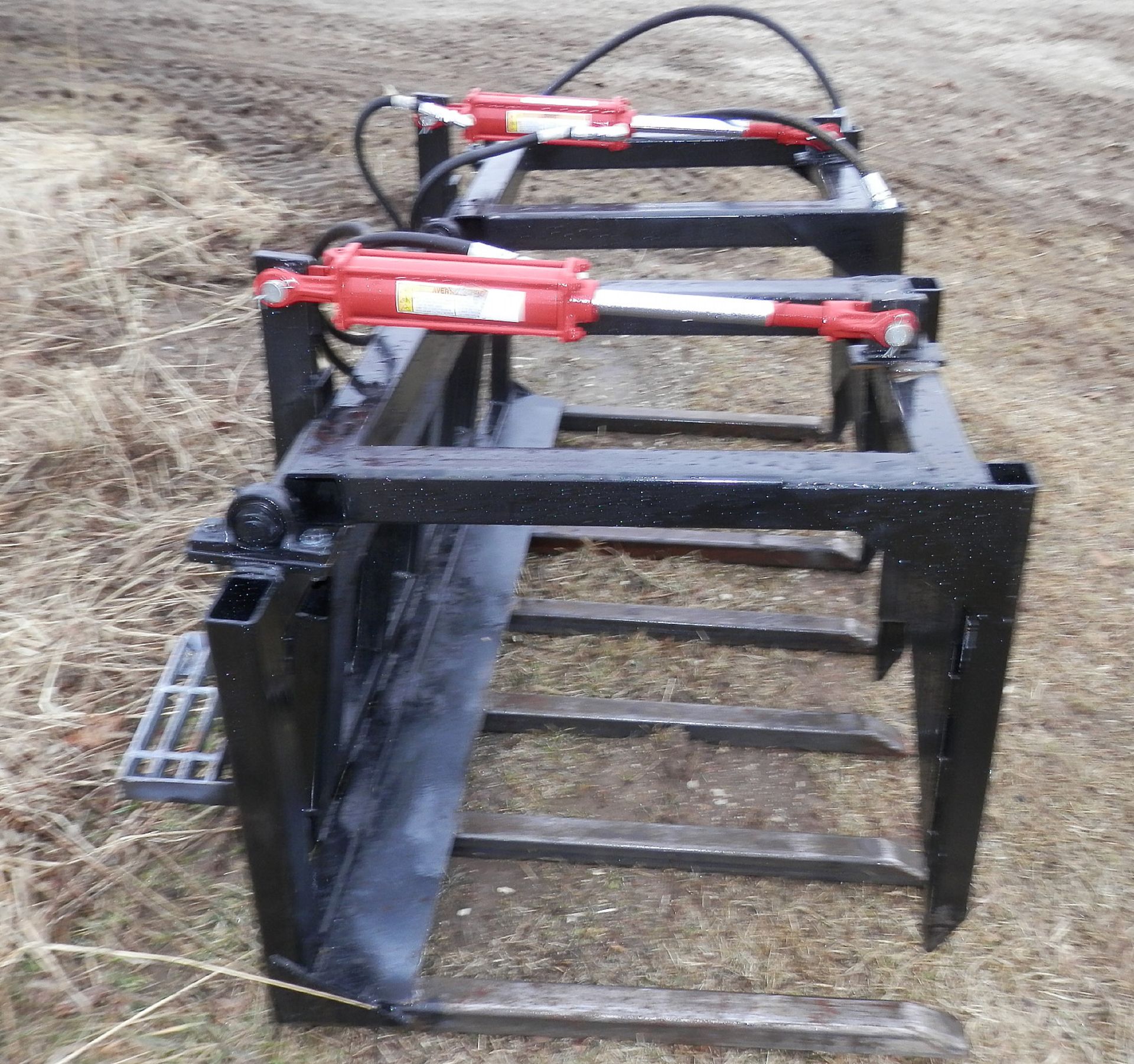 DOUBLE CLAM GRAPPLE (ROOT/STONE) BUCKET - Image 3 of 3