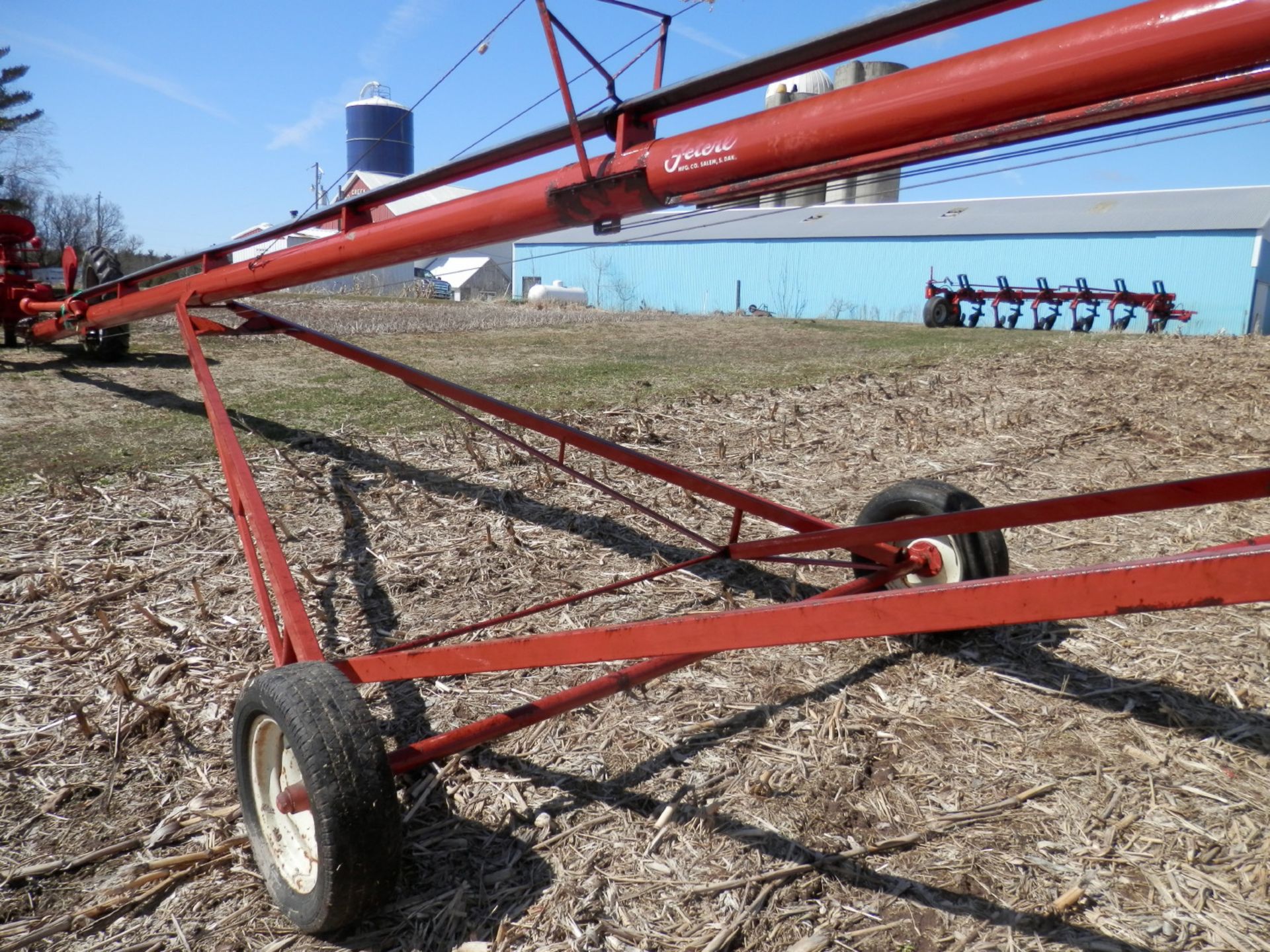 FETERYL 8" x 60' PORTABLE GRAIN AUGER - Image 4 of 8