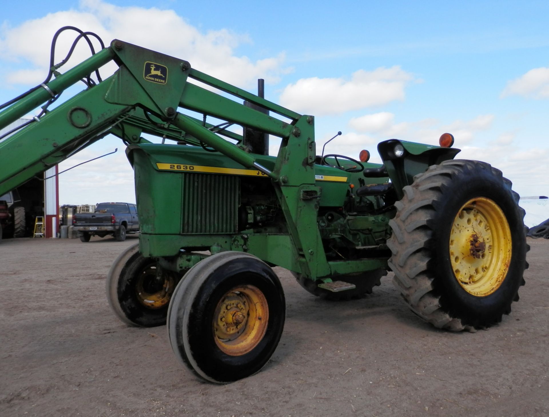 IH 1586, !H 1086 w/Elwood MFWD, JD 2630 Dsl Utility & More - Image 4 of 5