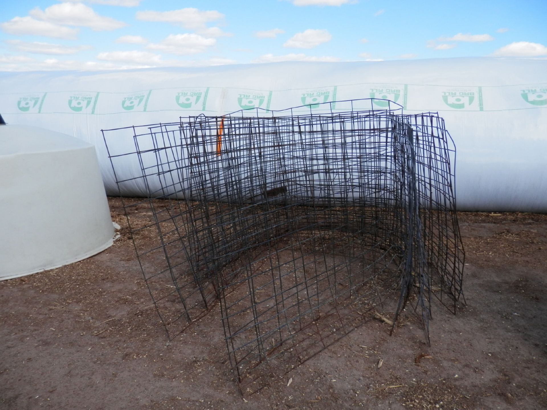 (8) CALF TEL, (2) POLYDOME CALF HUTS (to be sold CHOICE) - Image 4 of 4