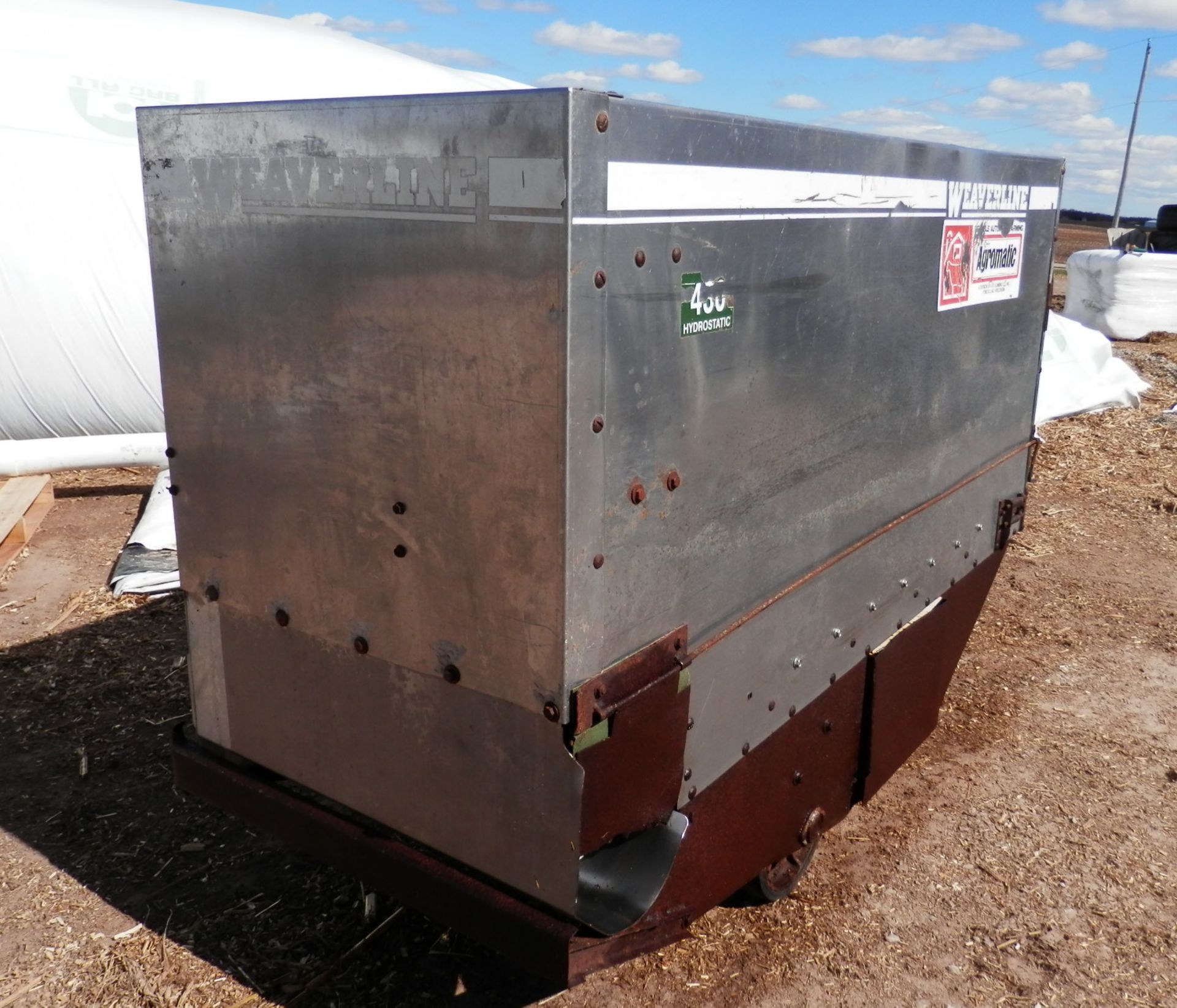 WEAVERLINE 430 SS HYDROSTATIC FEED CART---NEEDS REPAIRS - Image 5 of 5