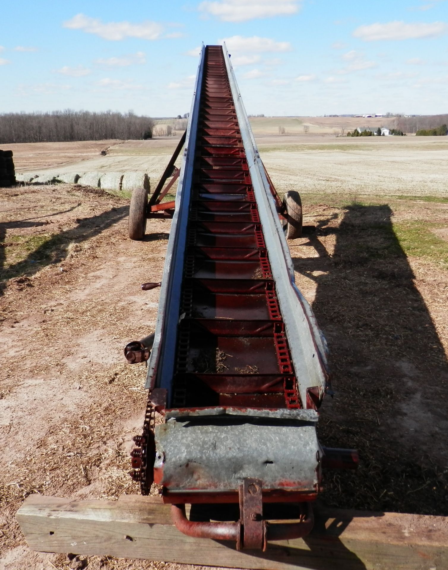 KEWANEE 52' POTABLE ELEVATOR - Image 2 of 4