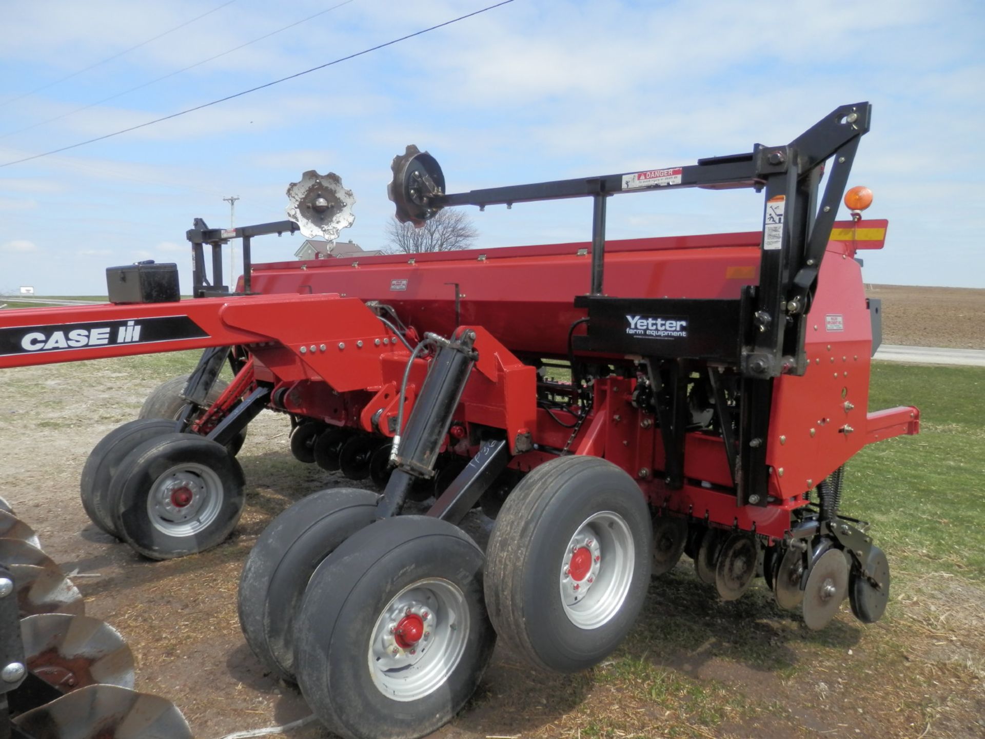 CASE IH 5400 14' 6" NO TILL DRILL on CIH 5000 COULTER CART - Image 3 of 20