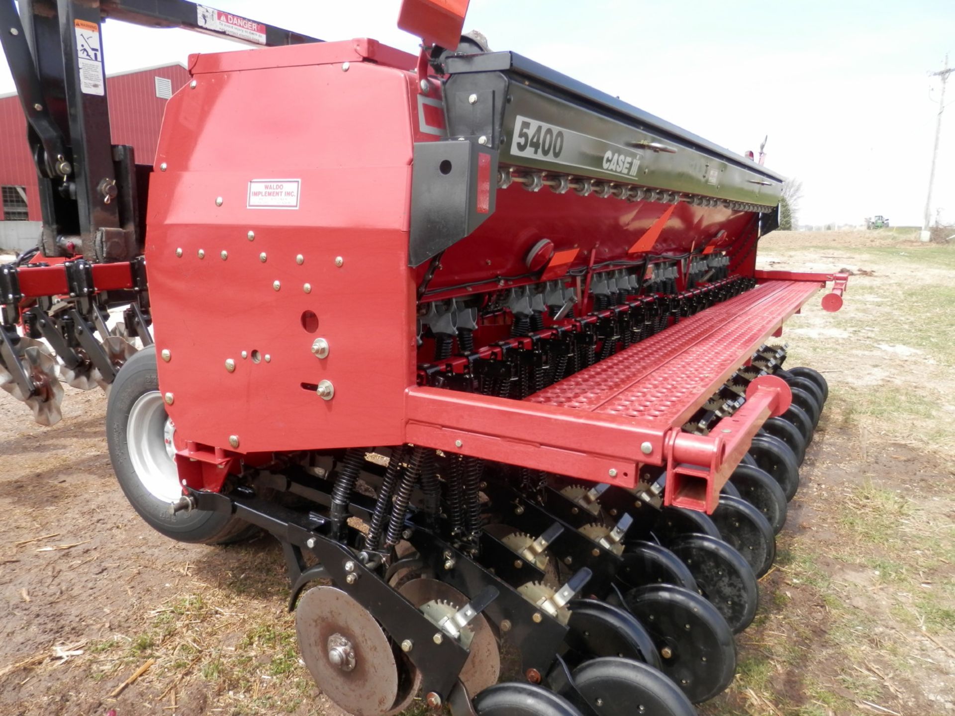 CASE IH 5400 14' 6" NO TILL DRILL on CIH 5000 COULTER CART - Image 7 of 20