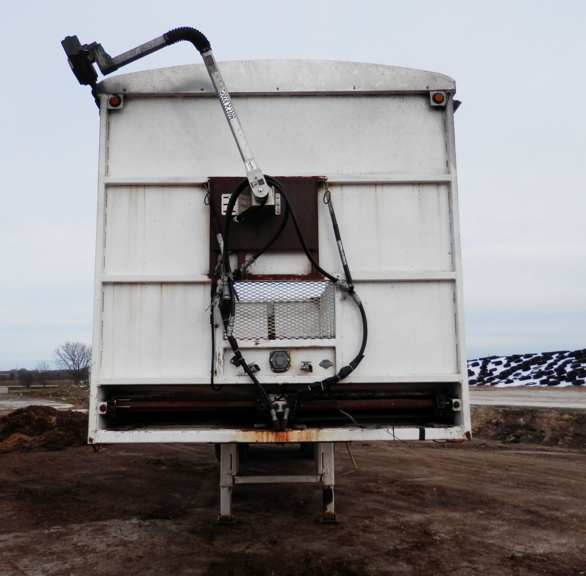 CUSTOM MADE 36' FORAGE TRAILER - Image 2 of 16