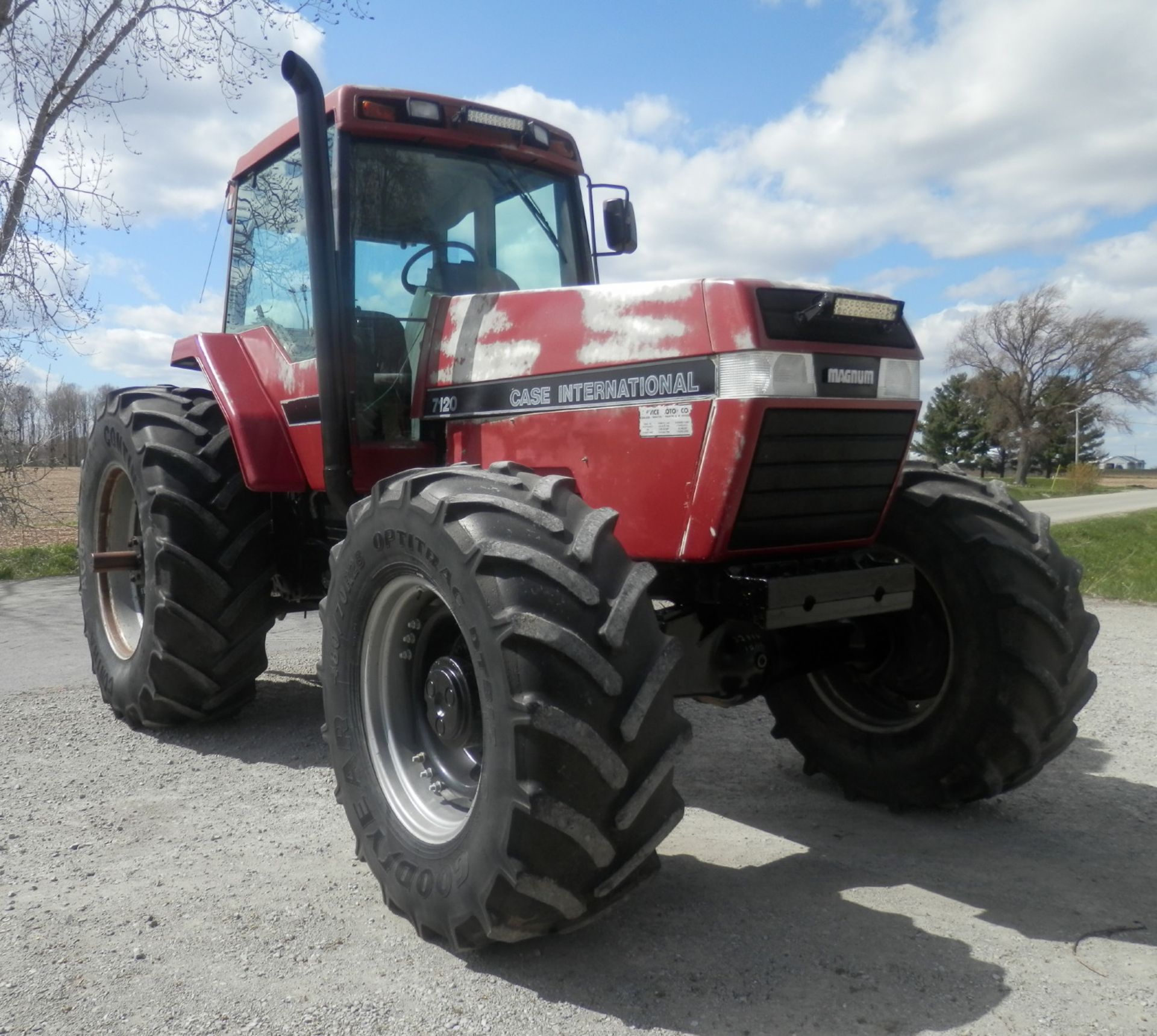 CASE IH 7120 MAGNUM MFWD - Image 2 of 15