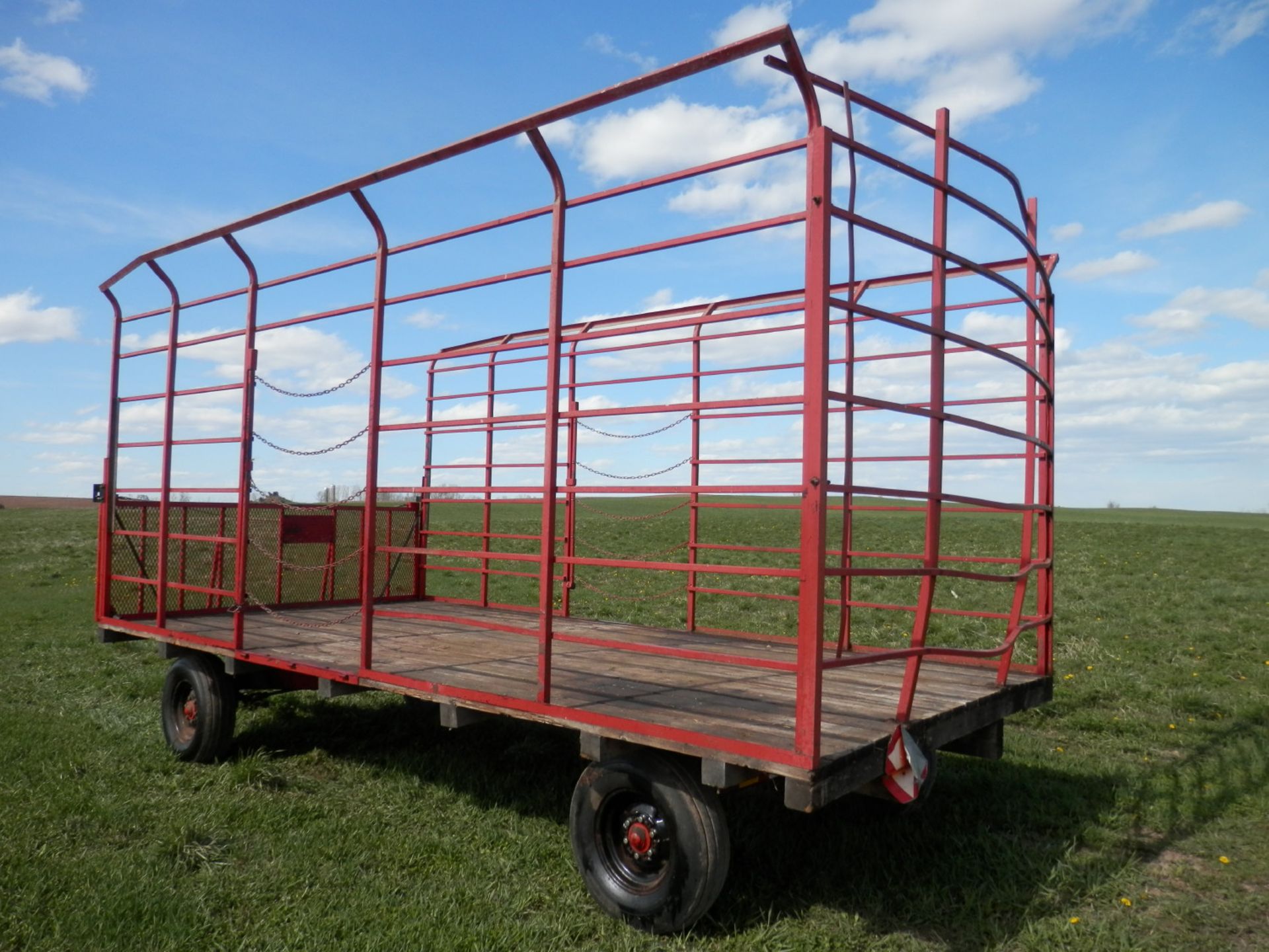 (2) H&S 9x18 STEEL KICK BALE WAGONS (Selling Choice 7a or 7b) - Image 5 of 7