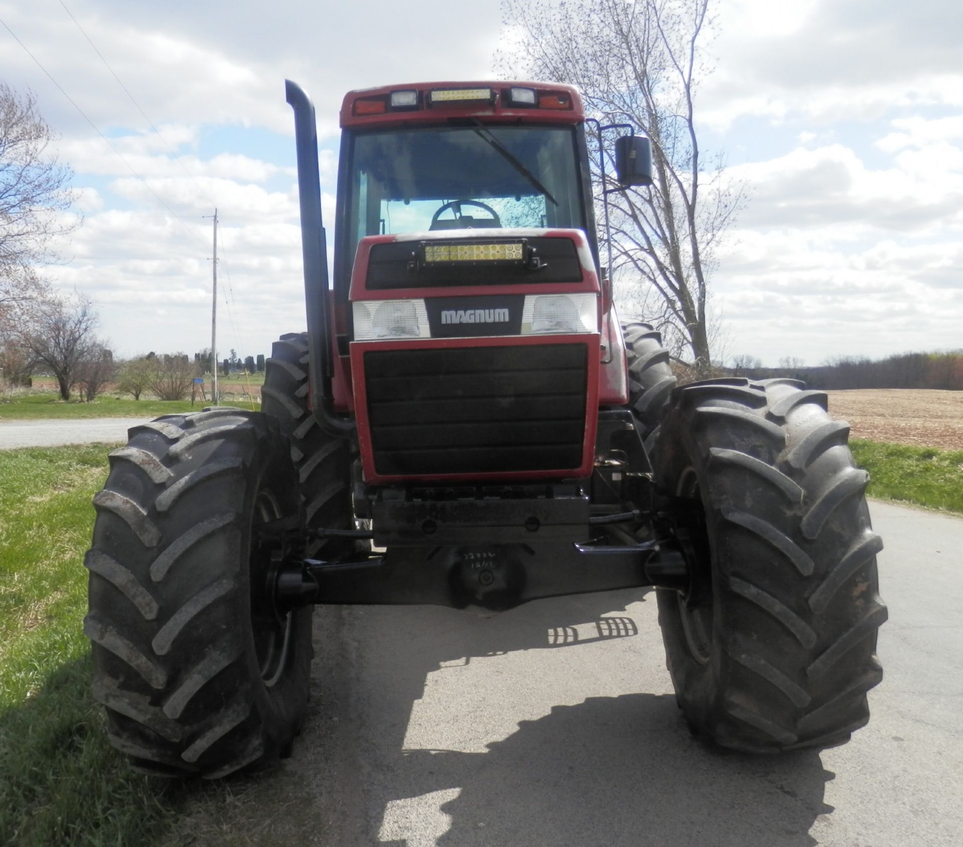 CASE IH 7120 MAGNUM MFWD - Image 3 of 15