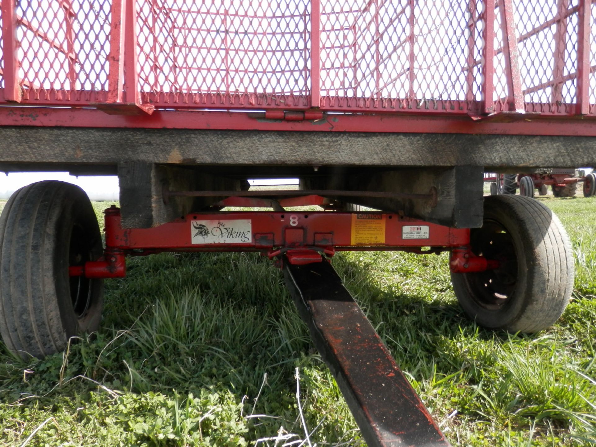 (2) H&S 9x18' STEEL SIDE KICK BALE WAGONS (SELLING CHOICE 7a & 7b) - Image 3 of 7