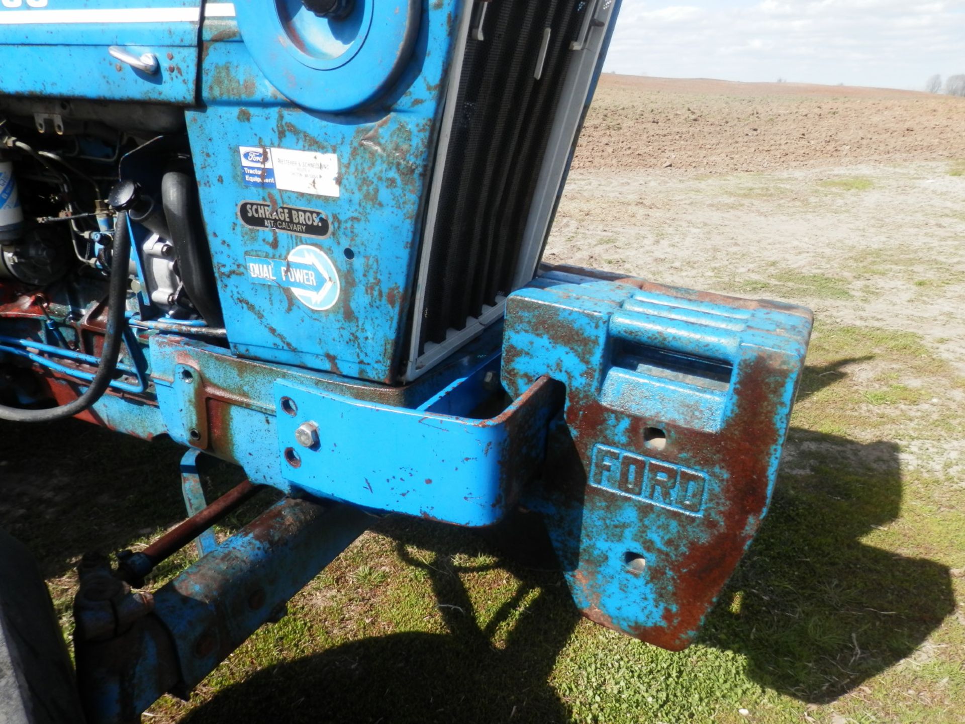 FORD 6600 DIESEL CAB TRACTOR - Image 13 of 16