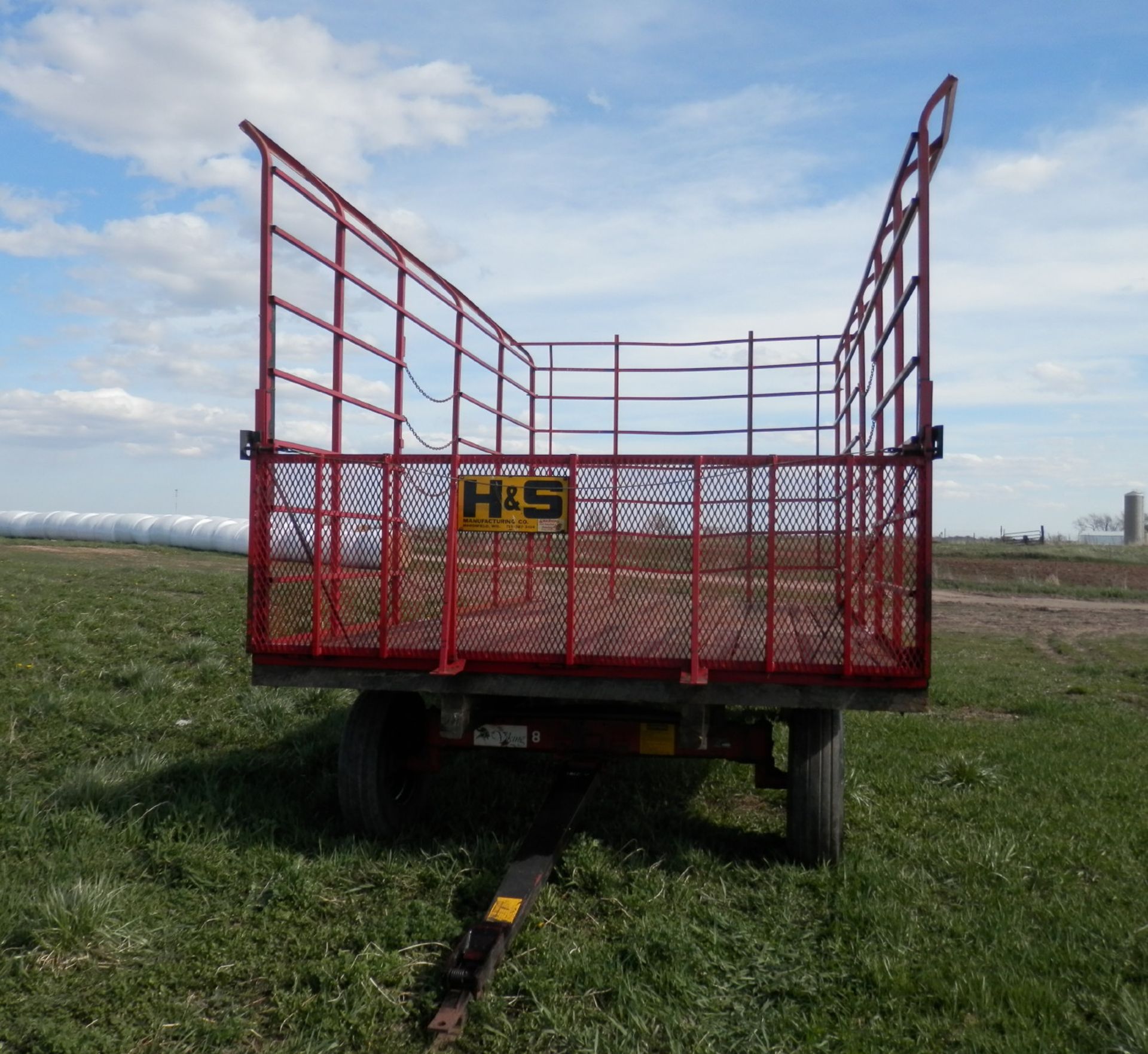 (2) H&S 9x18 STEEL KICK BALE WAGONS (Selling Choice 7a or 7b) - Image 3 of 7