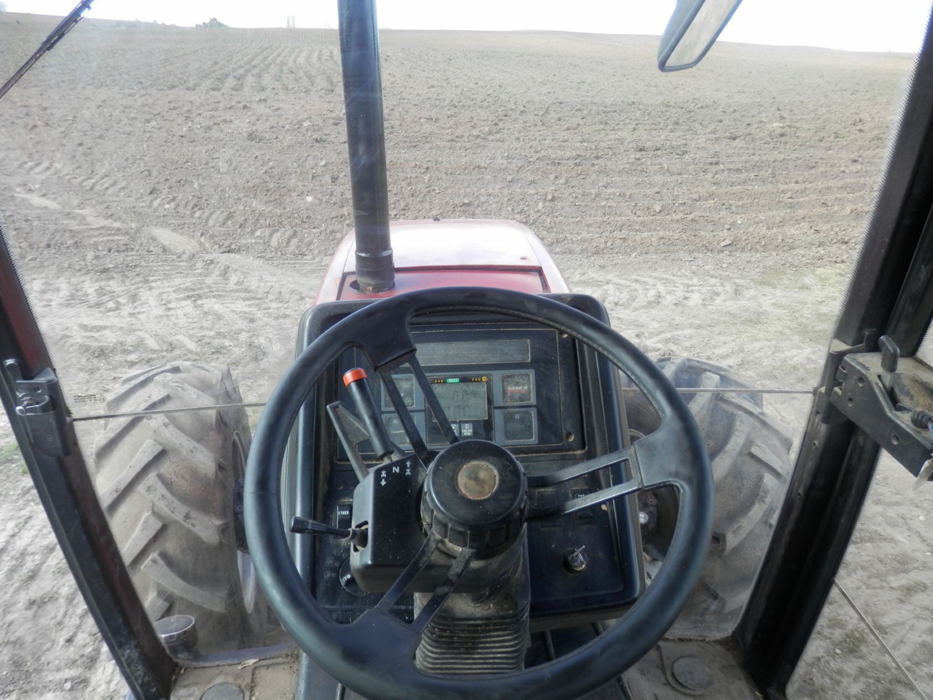 CASE IH 5240 MAXXUM MFWD TRACTOR - Image 9 of 16