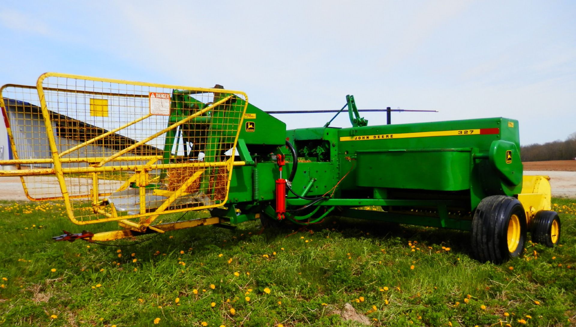 JOHN DEERE 327 BALER - Image 6 of 10