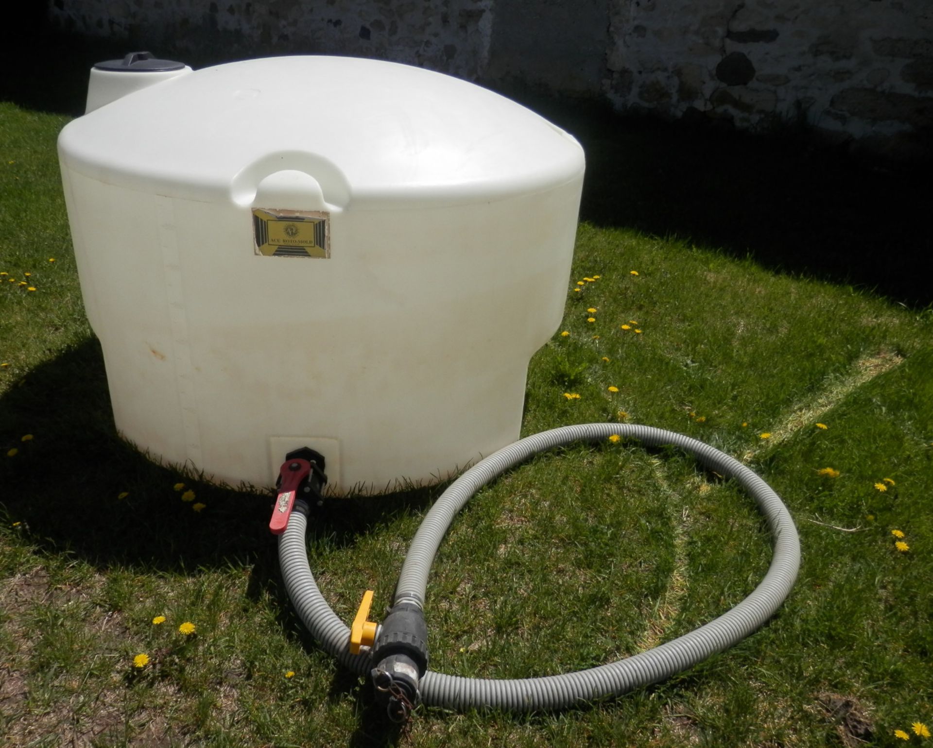 ACE ROTO MOLD 400 GAL POLY TANK - Image 2 of 5