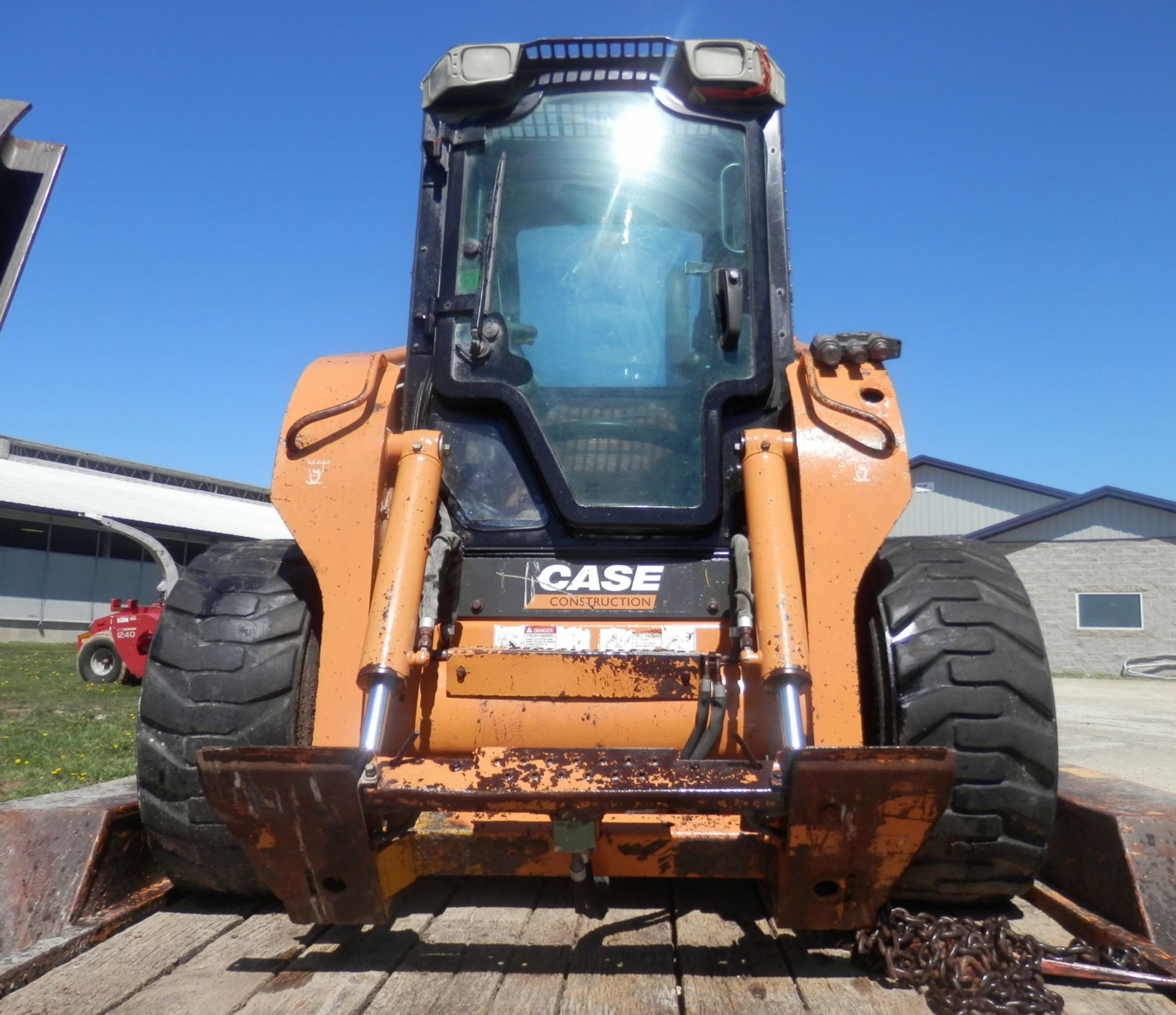 CASE SV250 SKID STEER-PROJECT (Needs motor) - Image 2 of 8