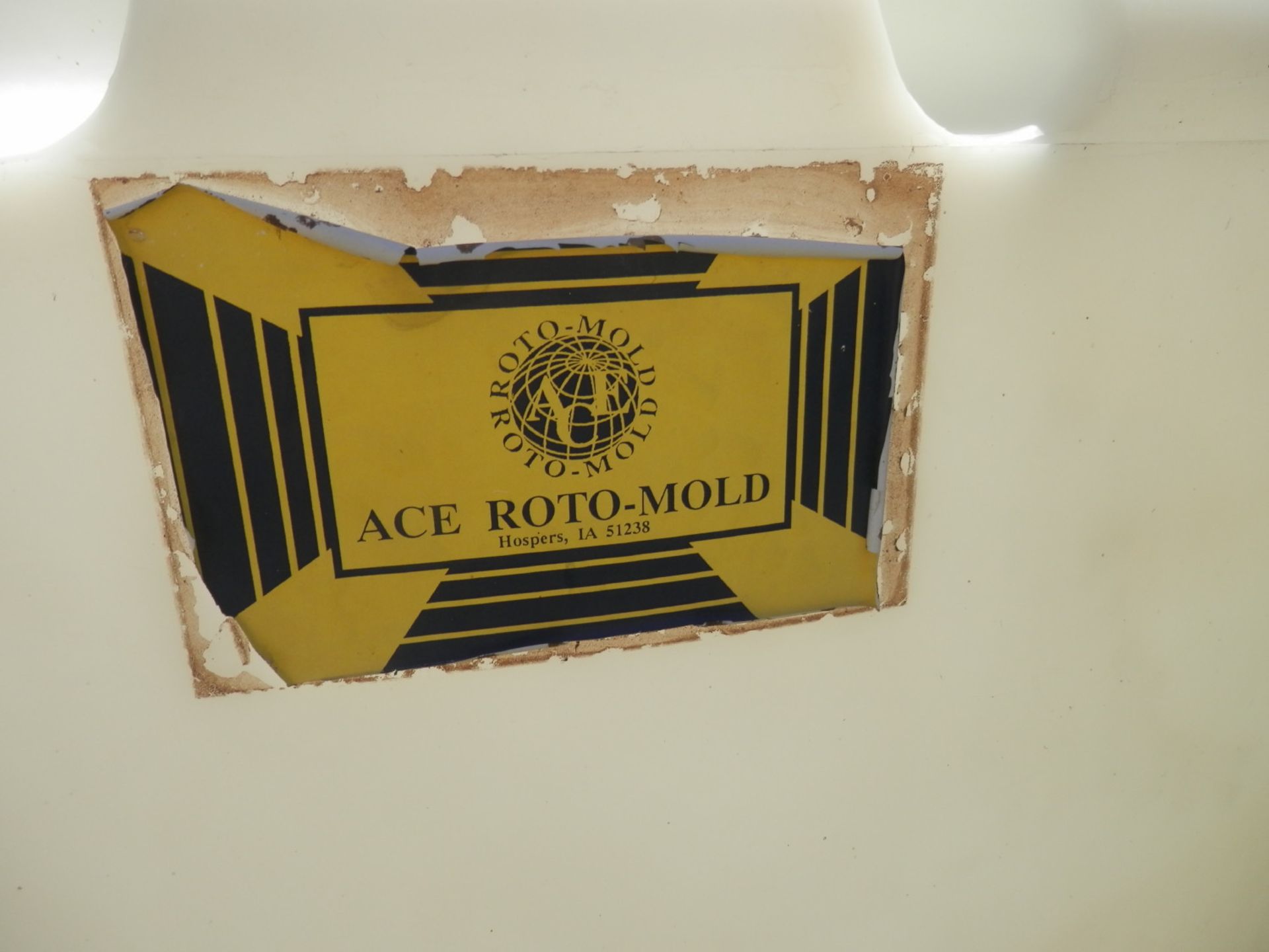 ACE ROTO MOLD 400 GAL POLY TANK - Image 3 of 5