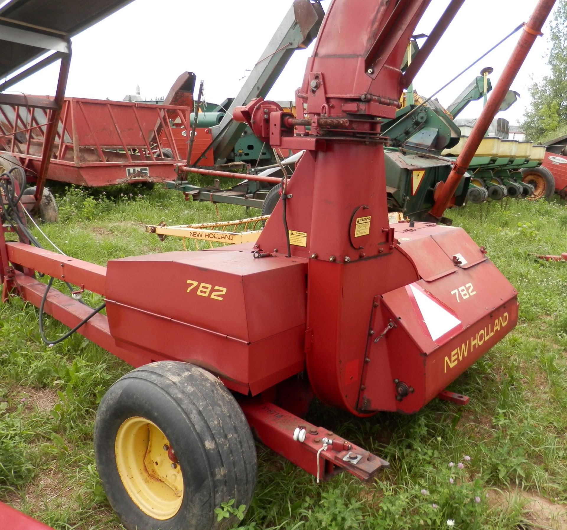 NEW HOLLAND 782 FORAGE CHOPPER w/HH - Image 2 of 6