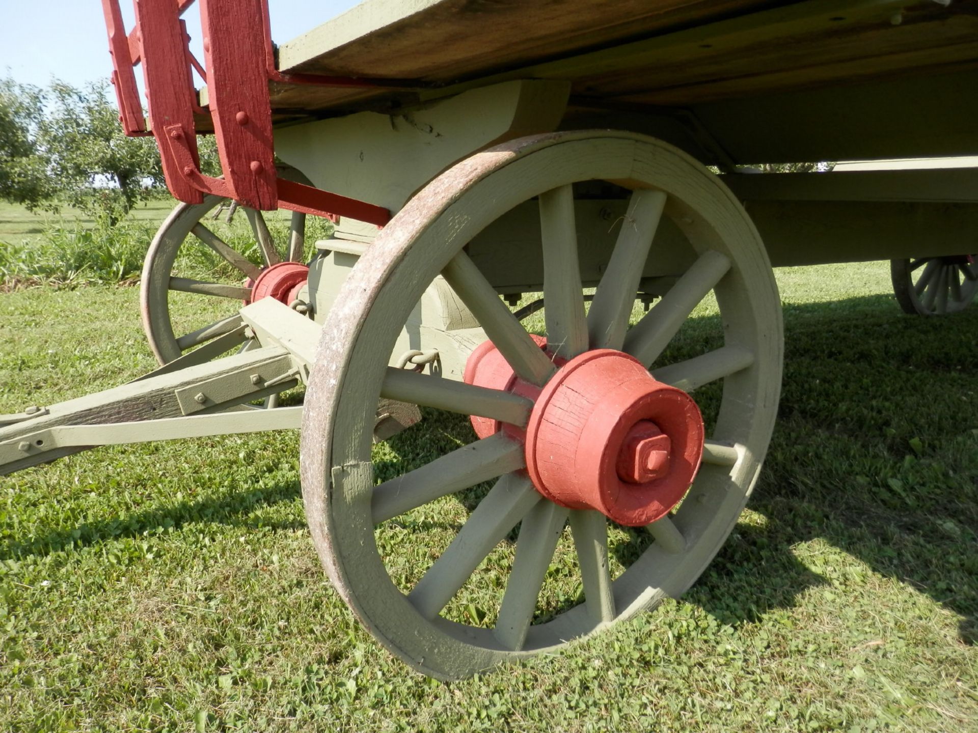 BUNDLE WAGON -Amish Restored - Image 5 of 5